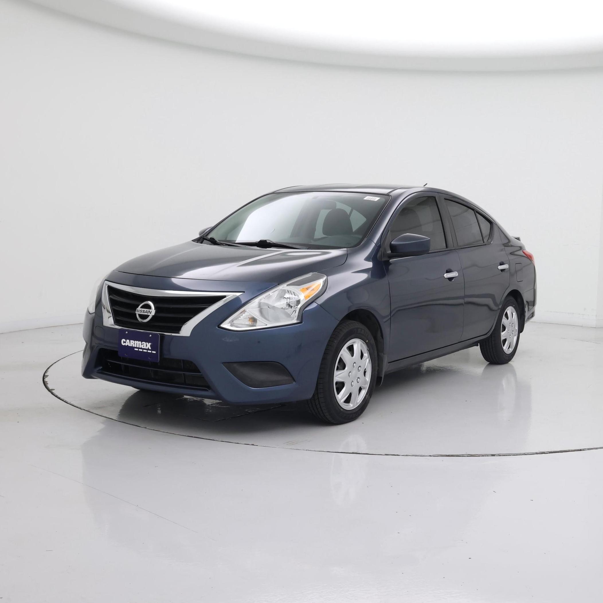 Thumbnail: 2015 Nissan Versa - 4