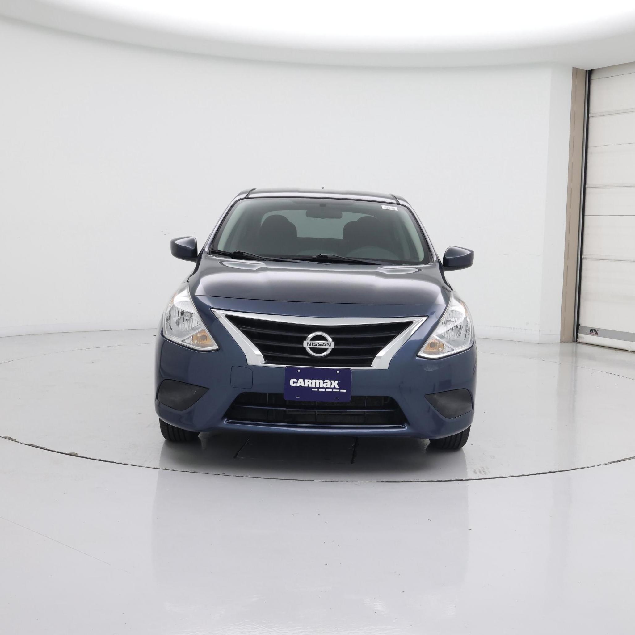Thumbnail: 2015 Nissan Versa - 5