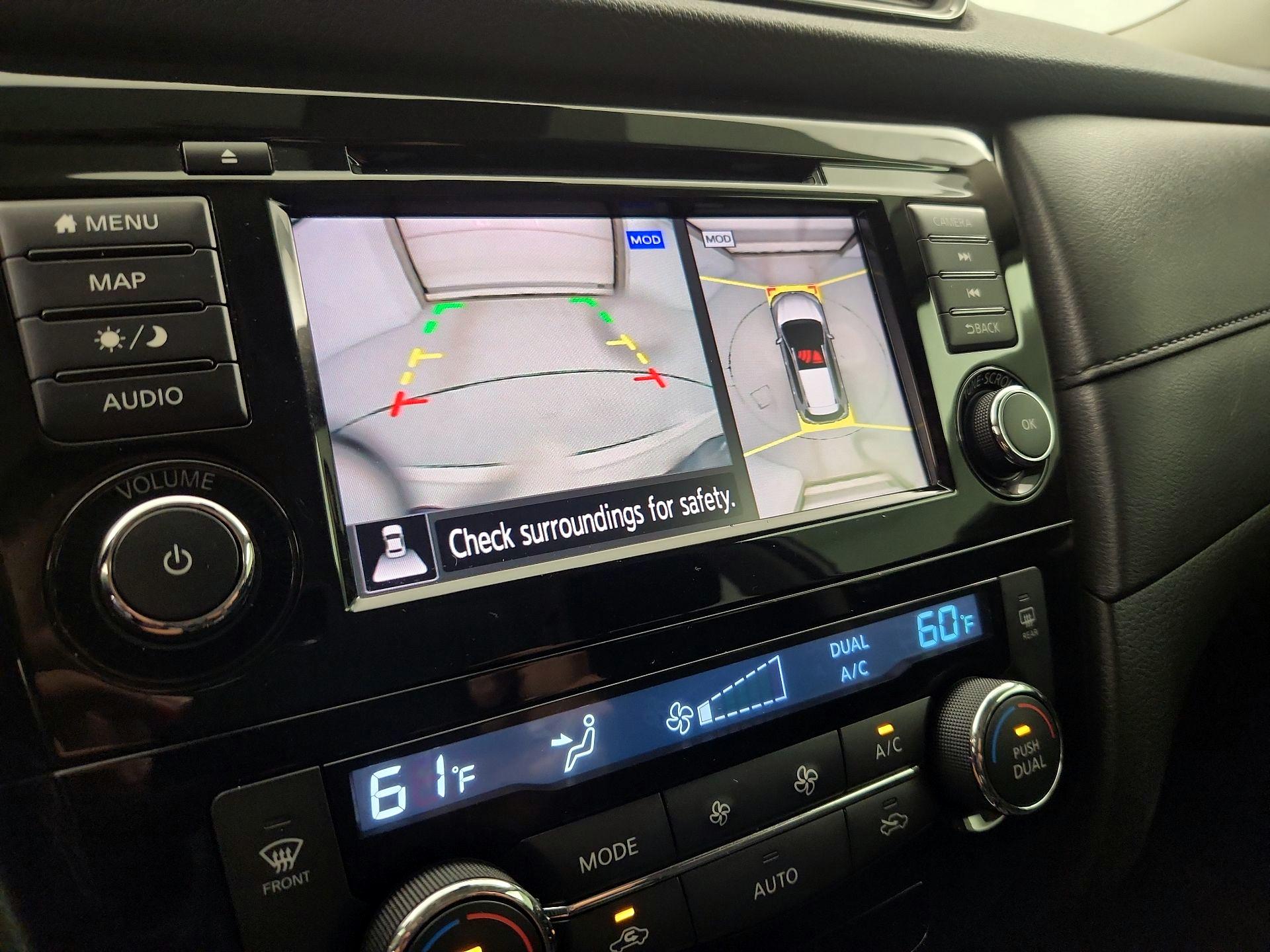 Thumbnail: 2019 Nissan Rogue - 15