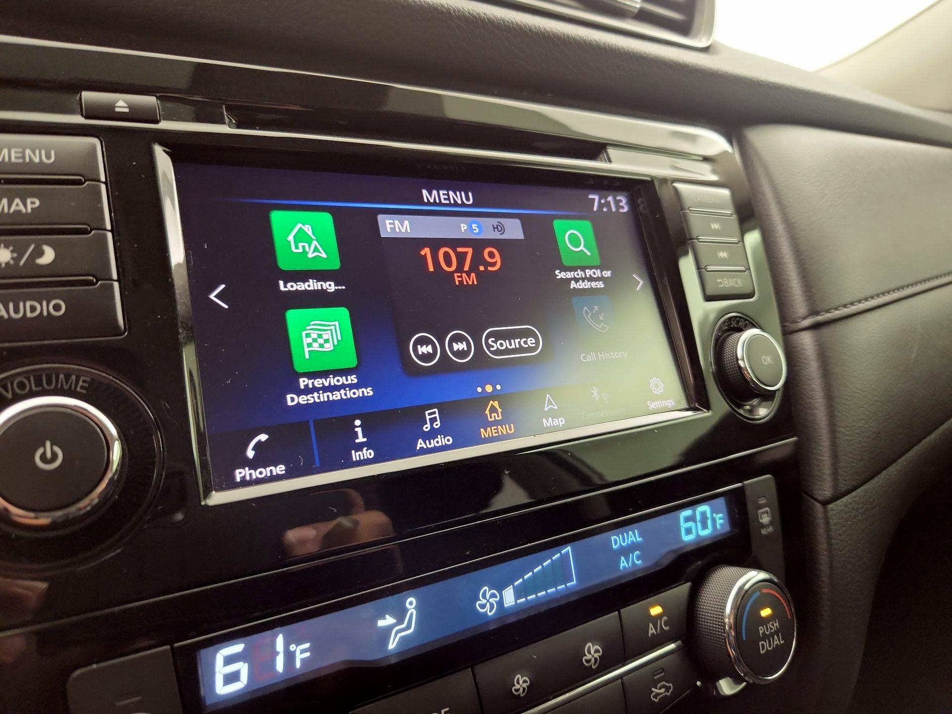 Thumbnail: 2019 Nissan Rogue - 16