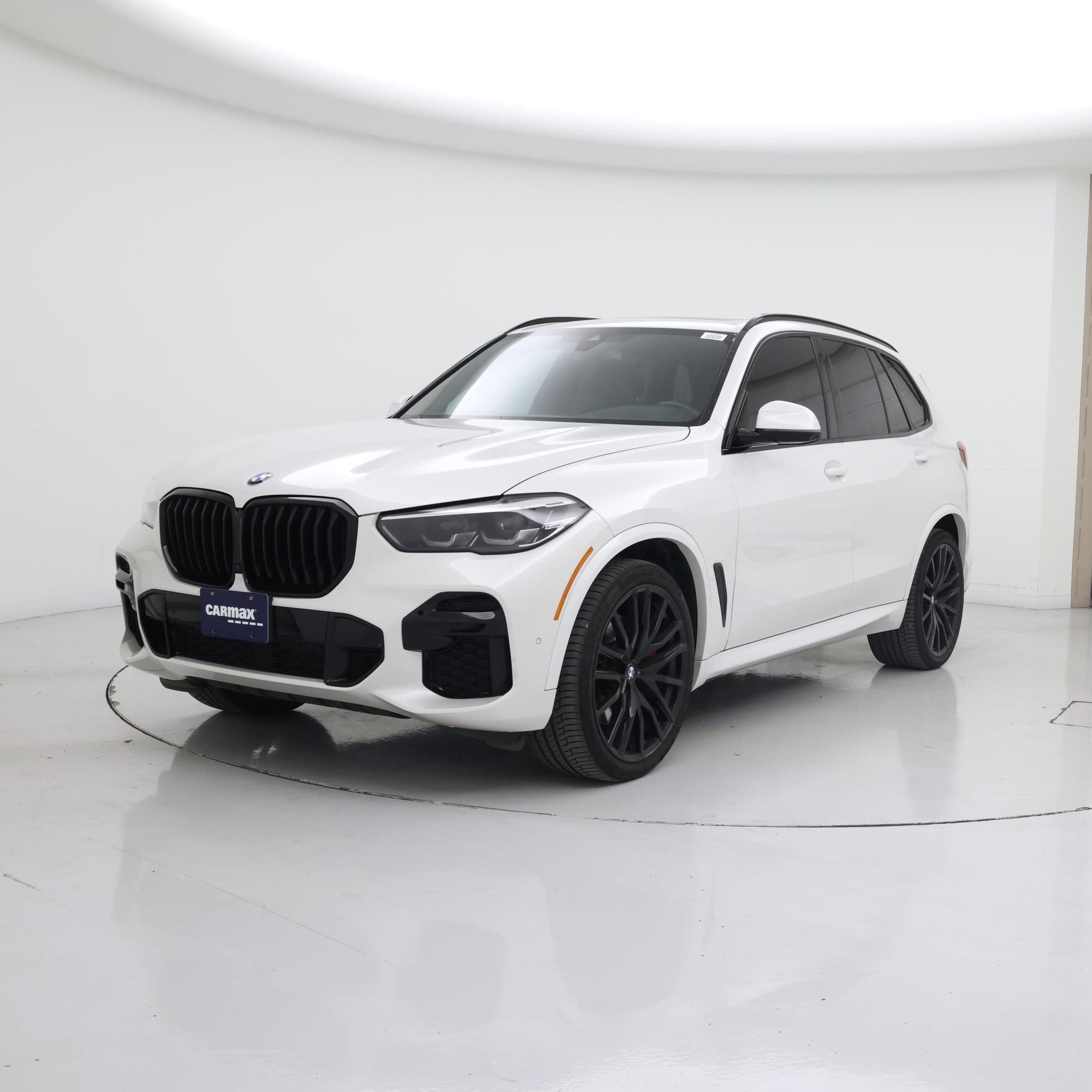 Thumbnail: 2022 BMW X5 - 4