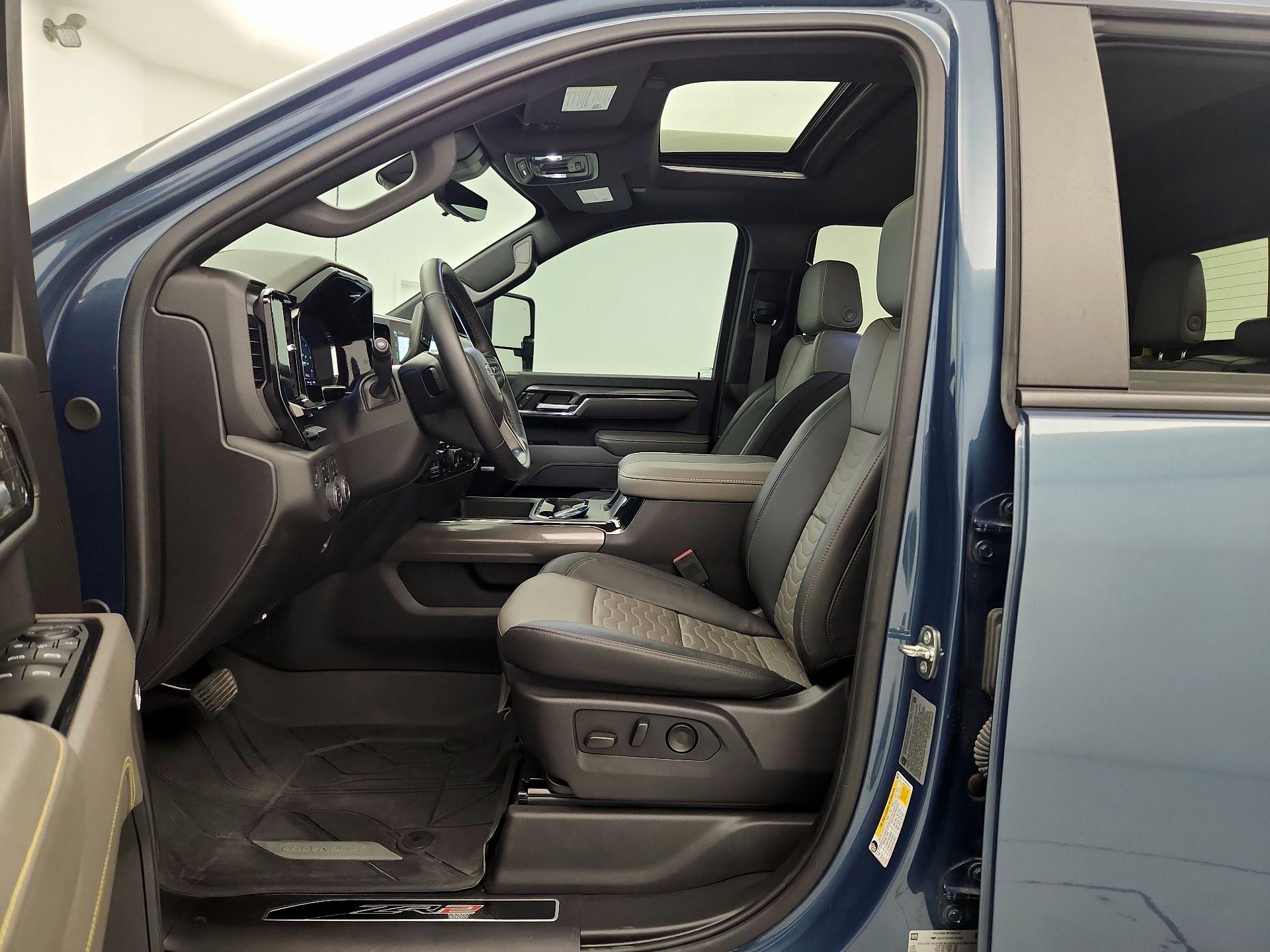 Thumbnail: 2024 Chevrolet Silverado 2500 - 11