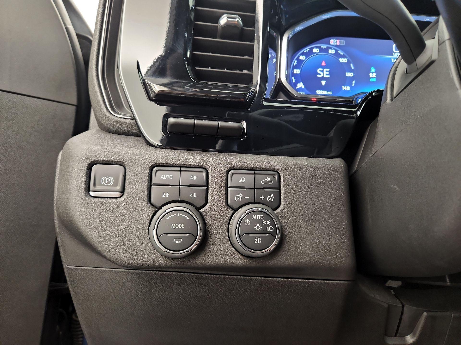 Thumbnail: 2024 Chevrolet Silverado 2500 - 13