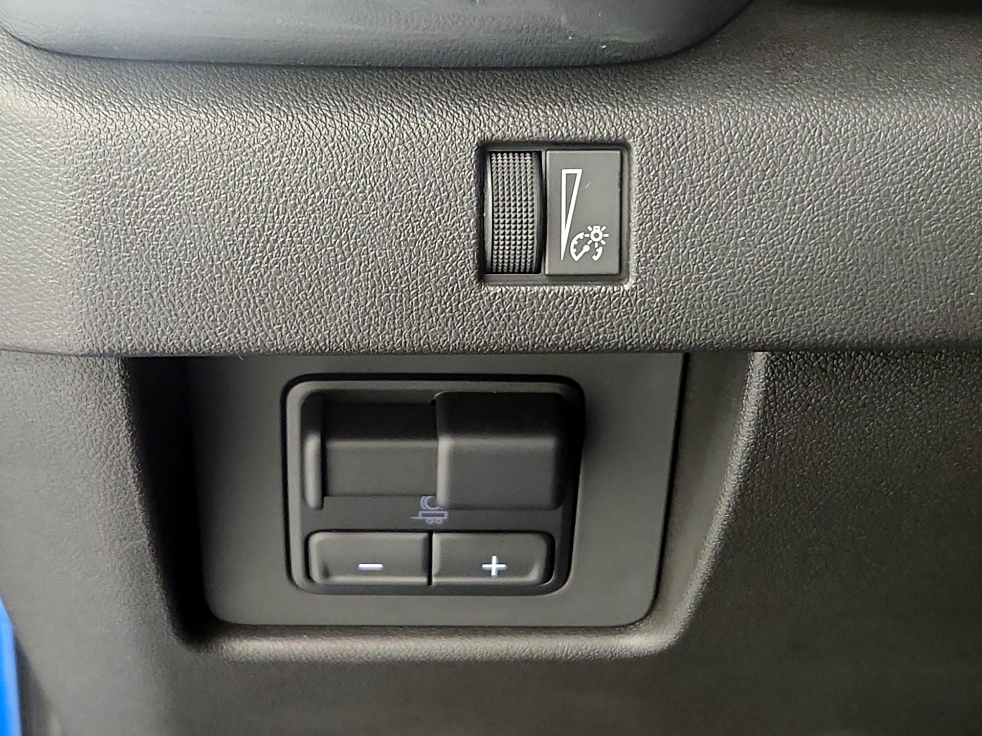 Thumbnail: 2024 GMC Canyon - 13