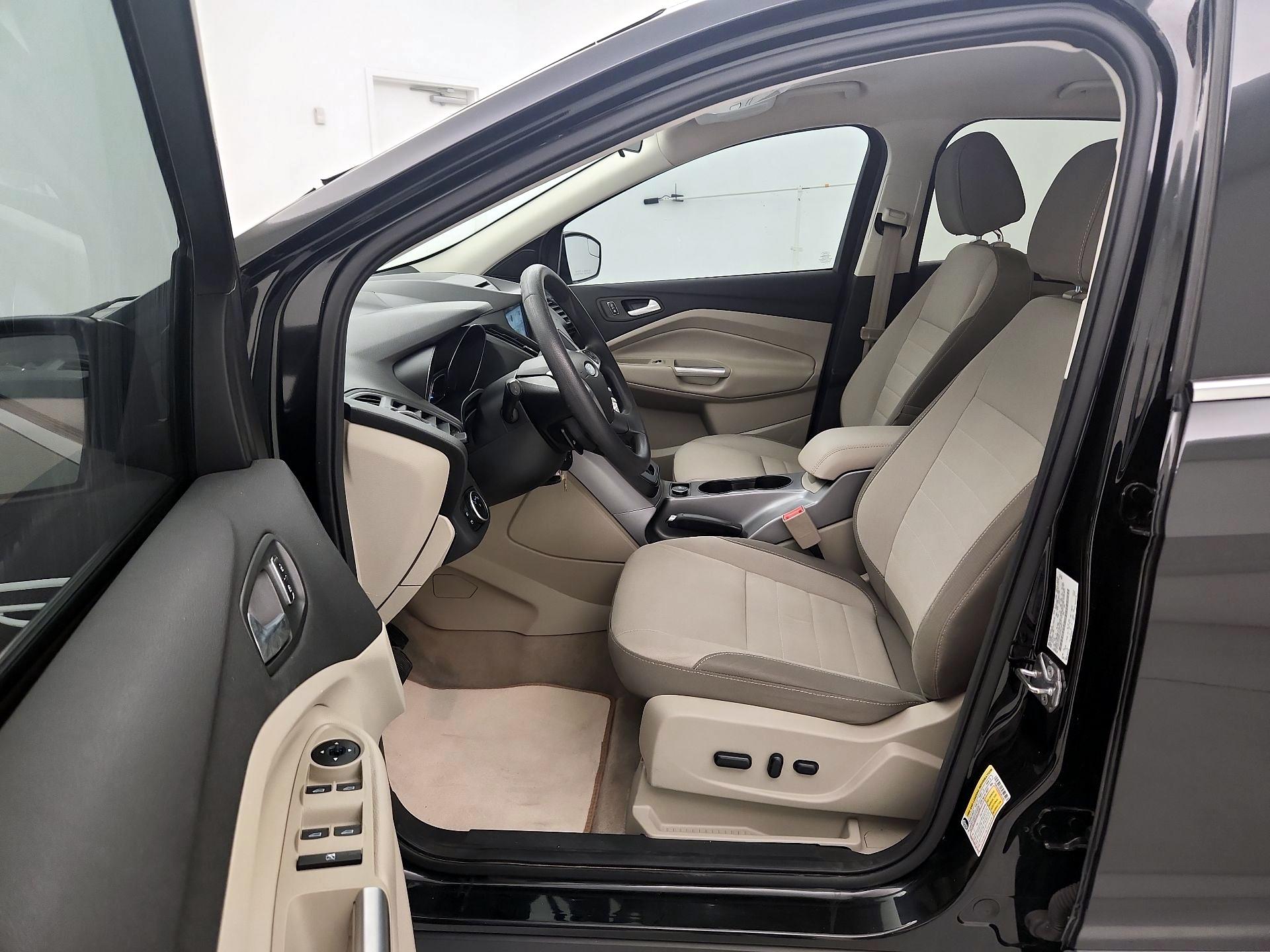 Thumbnail: 2016 Ford Escape - 11