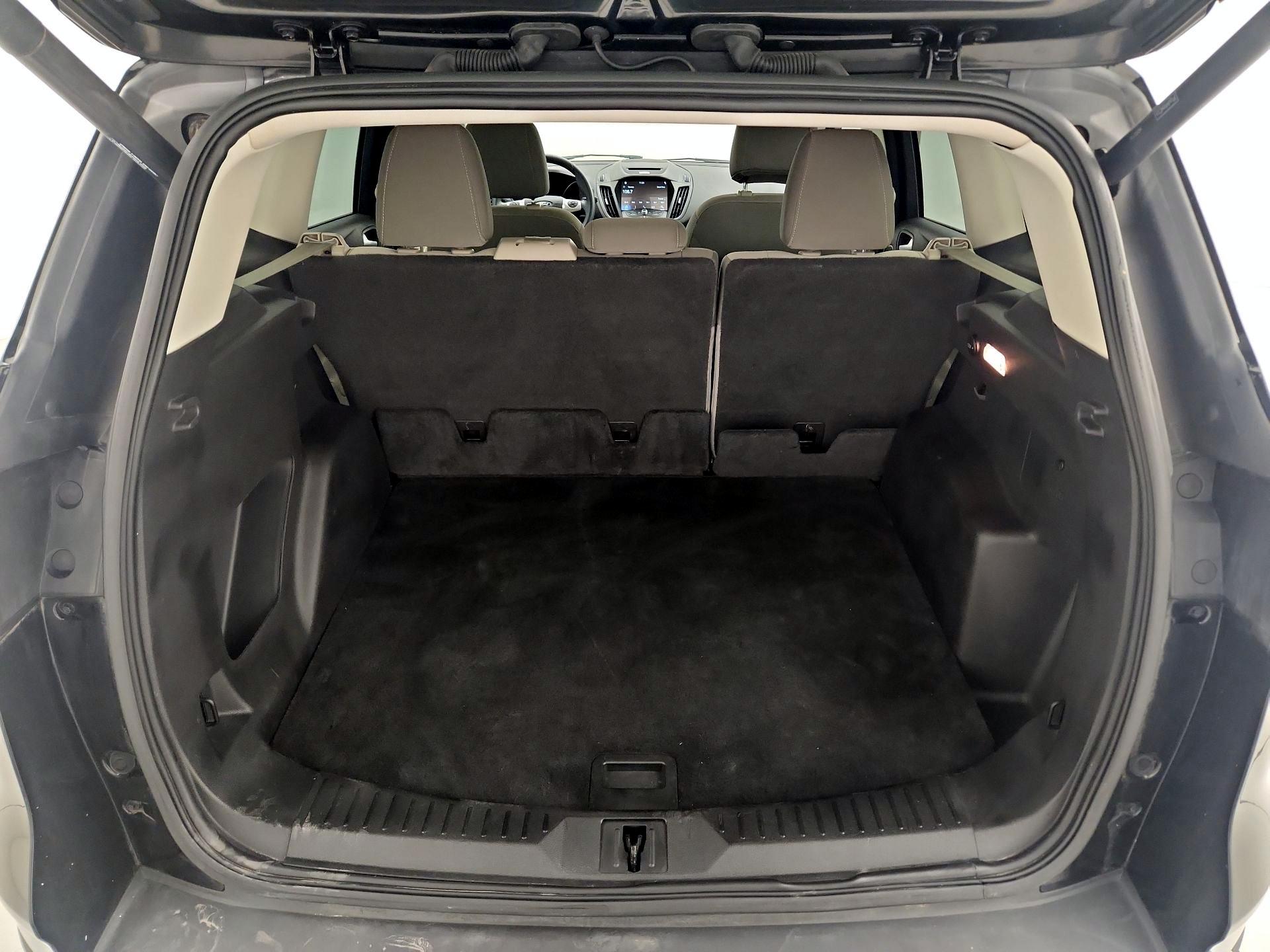 Thumbnail: 2016 Ford Escape - 20