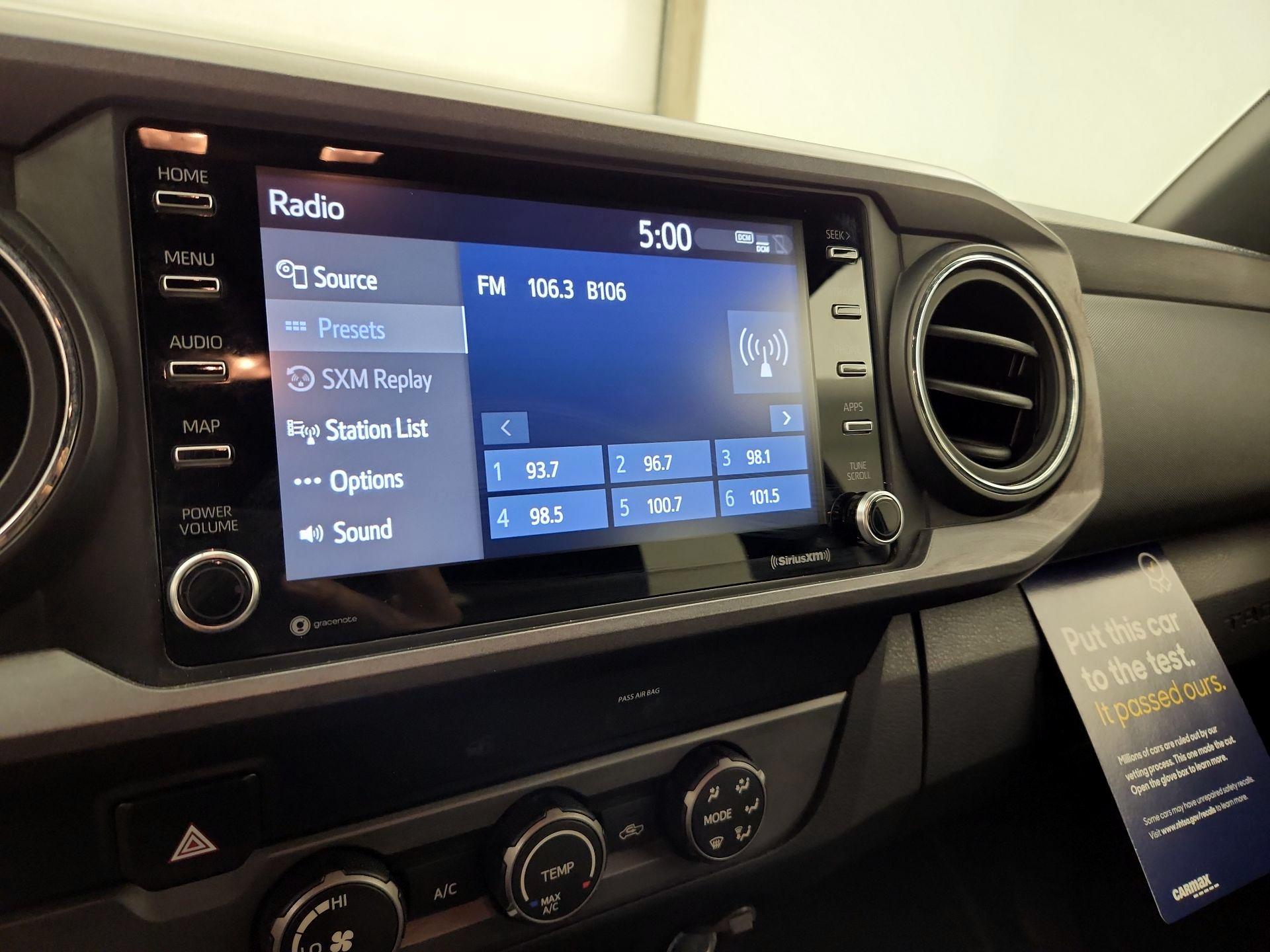 Thumbnail: 2020 Toyota Tacoma - 15