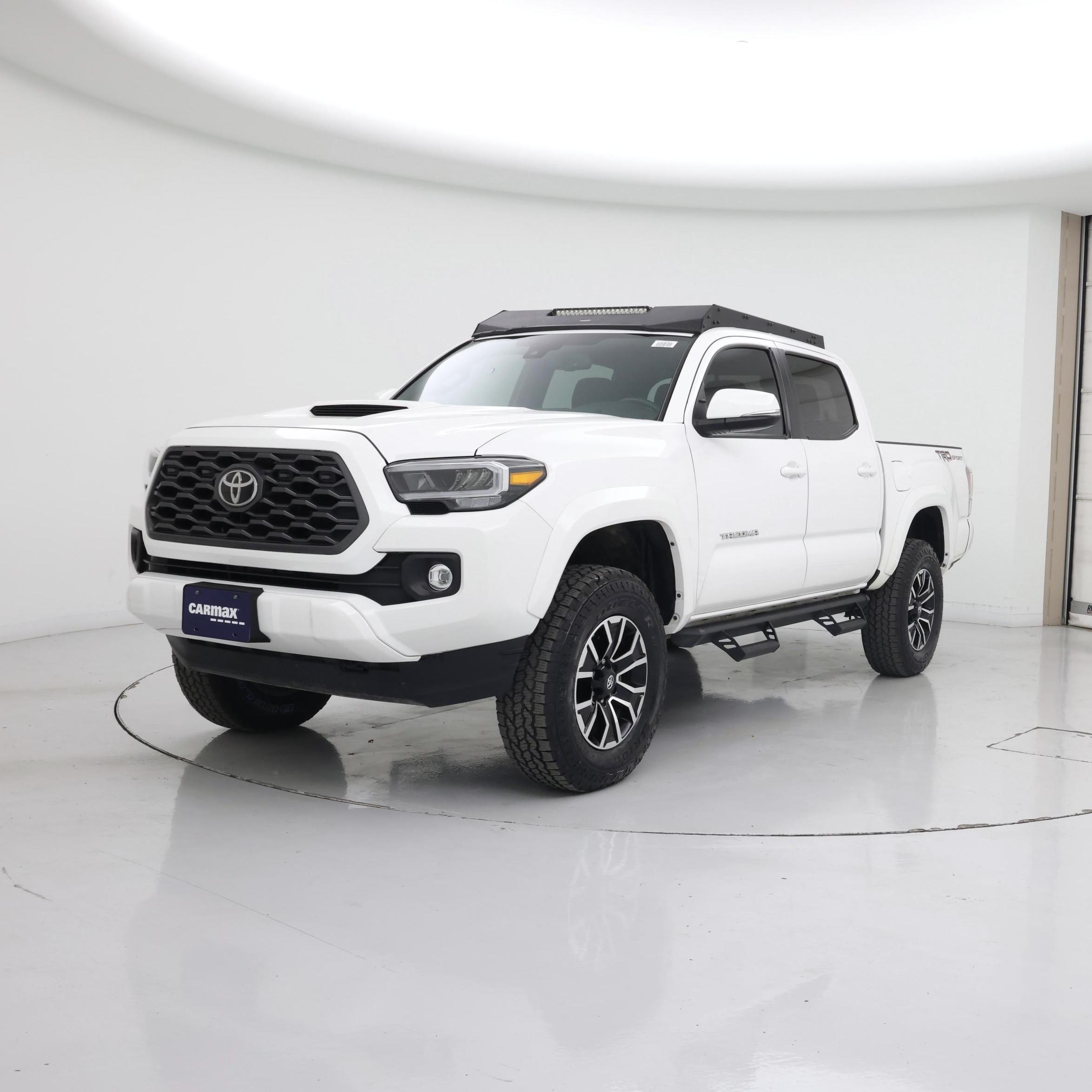Thumbnail: 2020 Toyota Tacoma - 4
