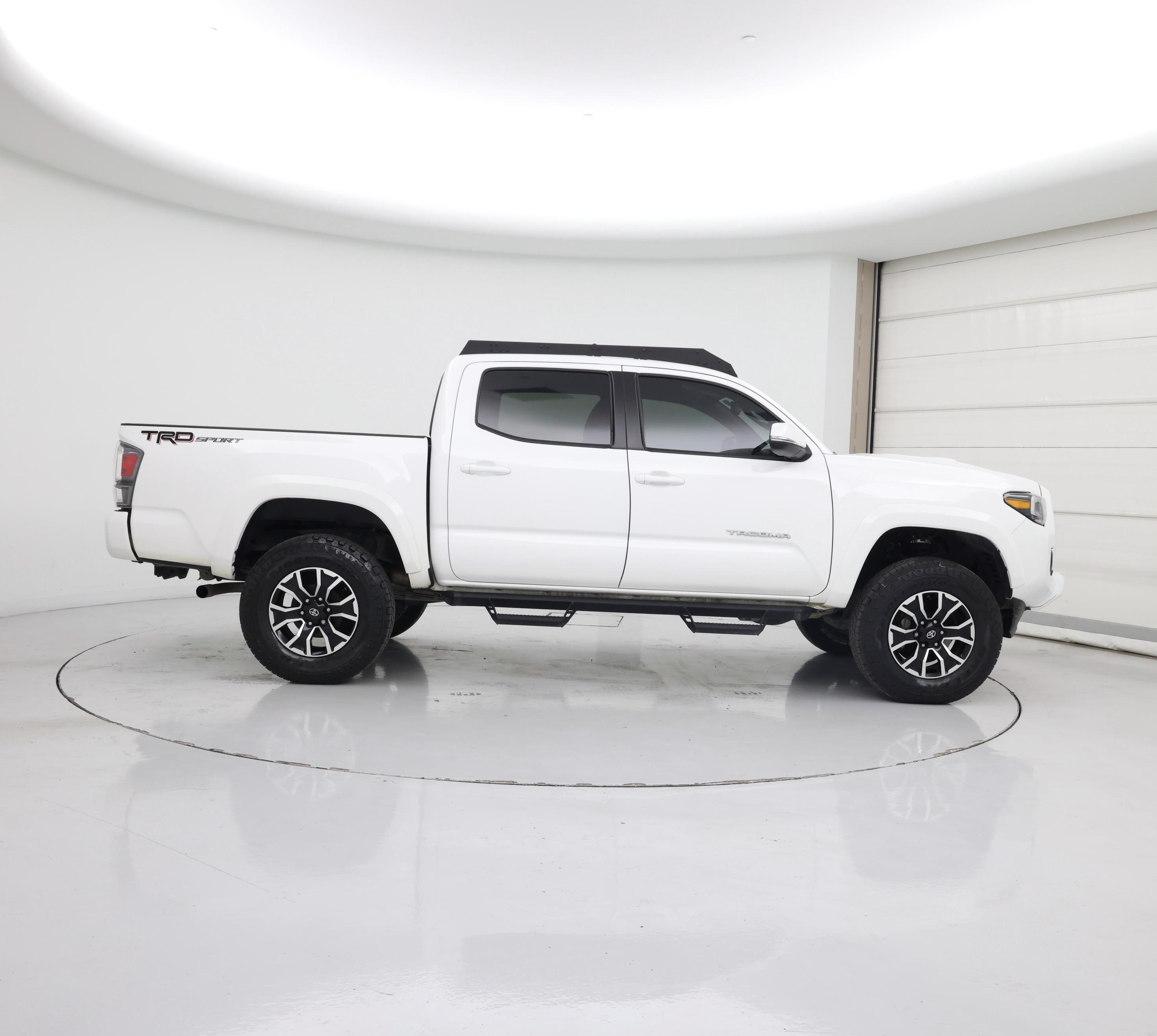 Thumbnail: 2020 Toyota Tacoma - 7