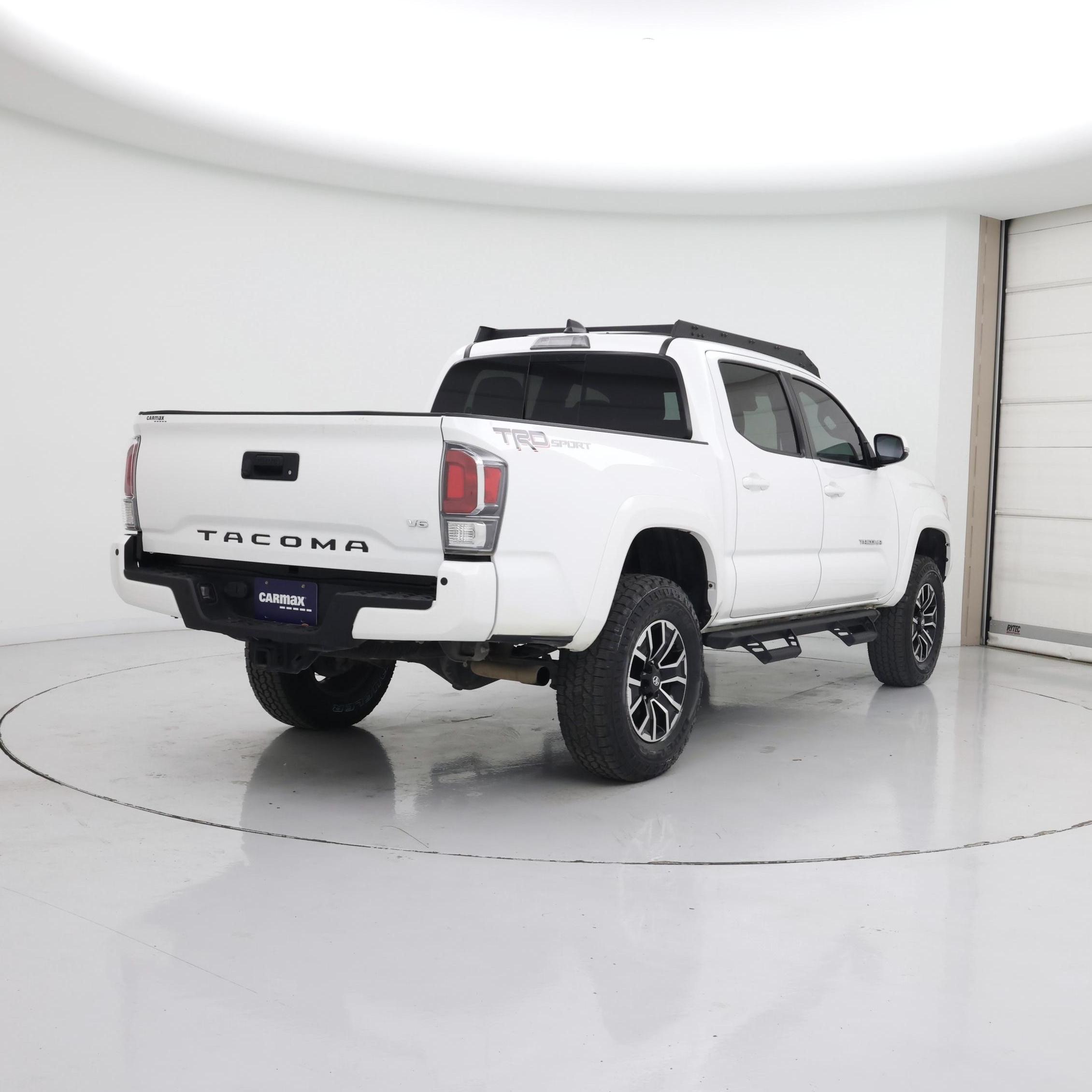 Thumbnail: 2020 Toyota Tacoma - 8