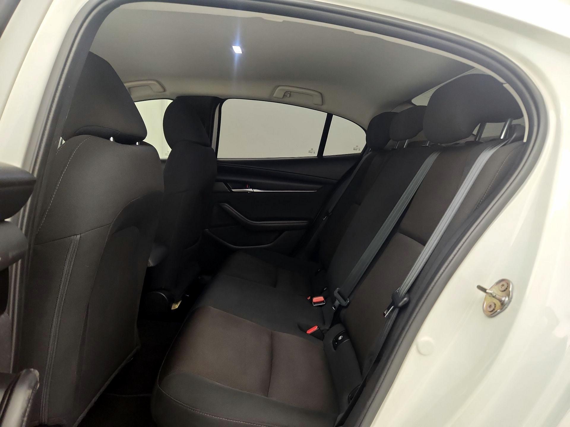 Thumbnail: 2021 Mazda Mazda3 - 19