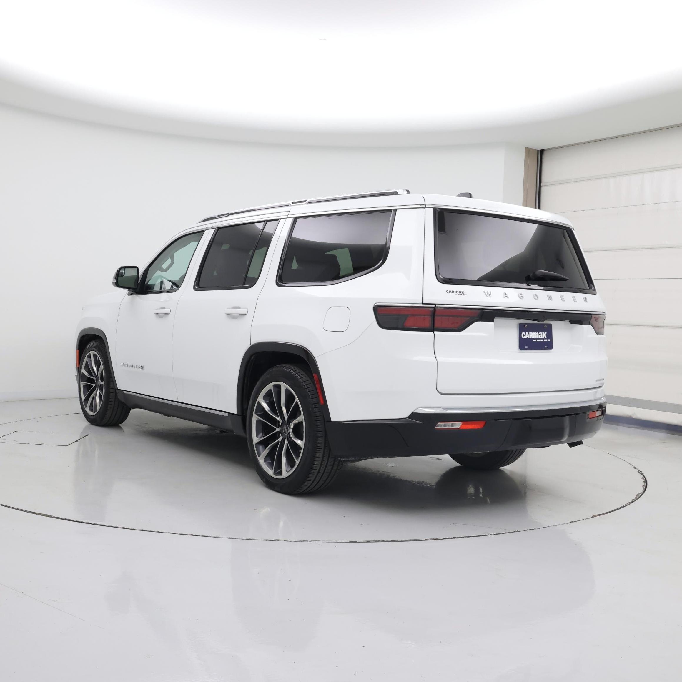 Thumbnail: 2024 Jeep Wagoneer - 2