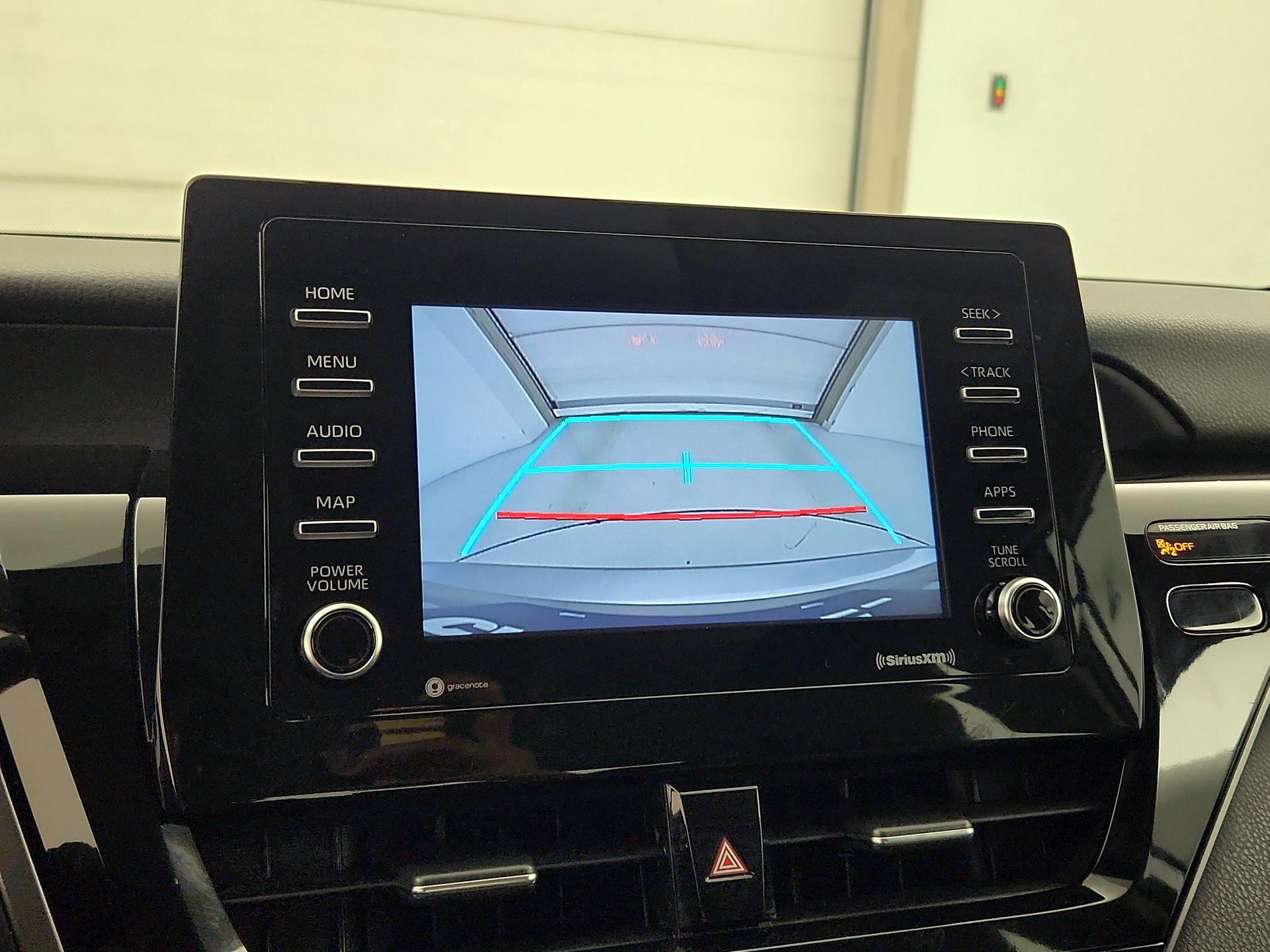 Thumbnail: 2022 Toyota Camry - 14