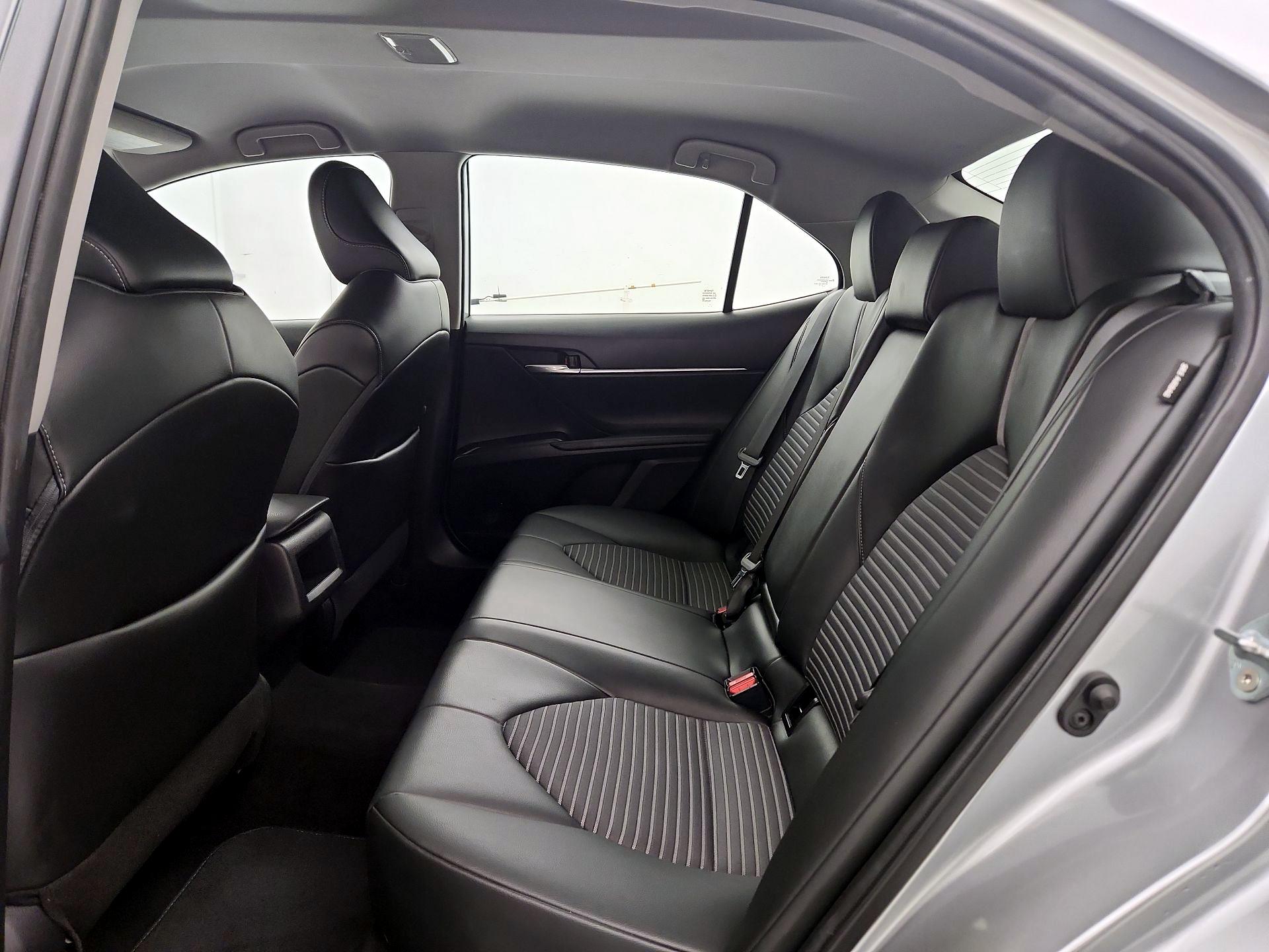 Thumbnail: 2022 Toyota Camry - 19