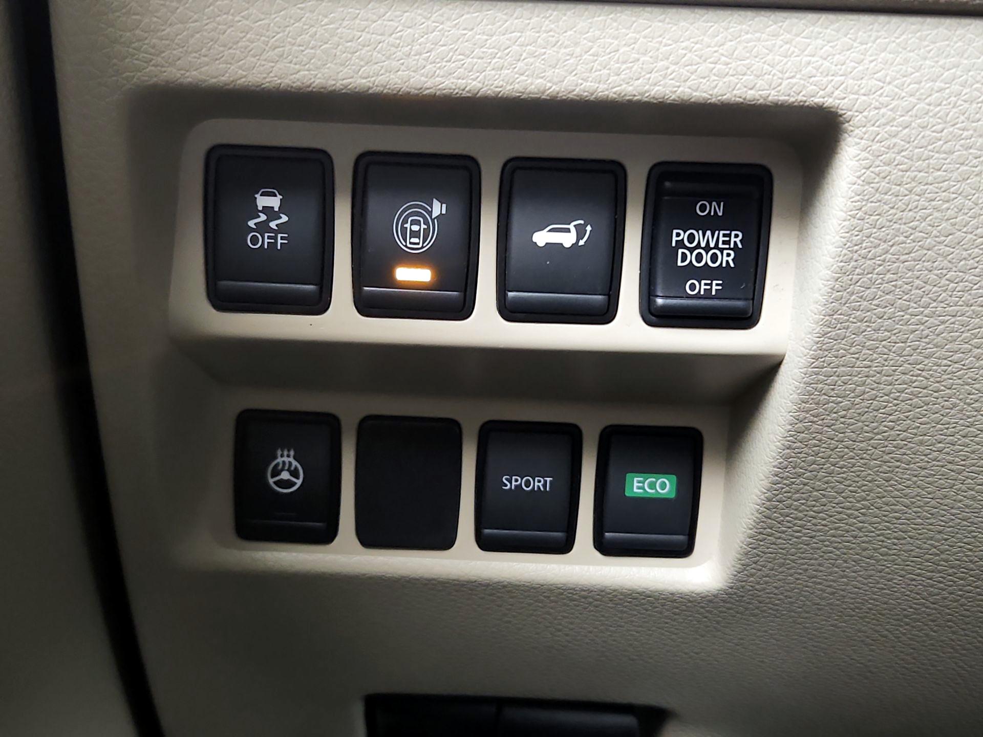 Thumbnail: 2017 Nissan Rogue - 13