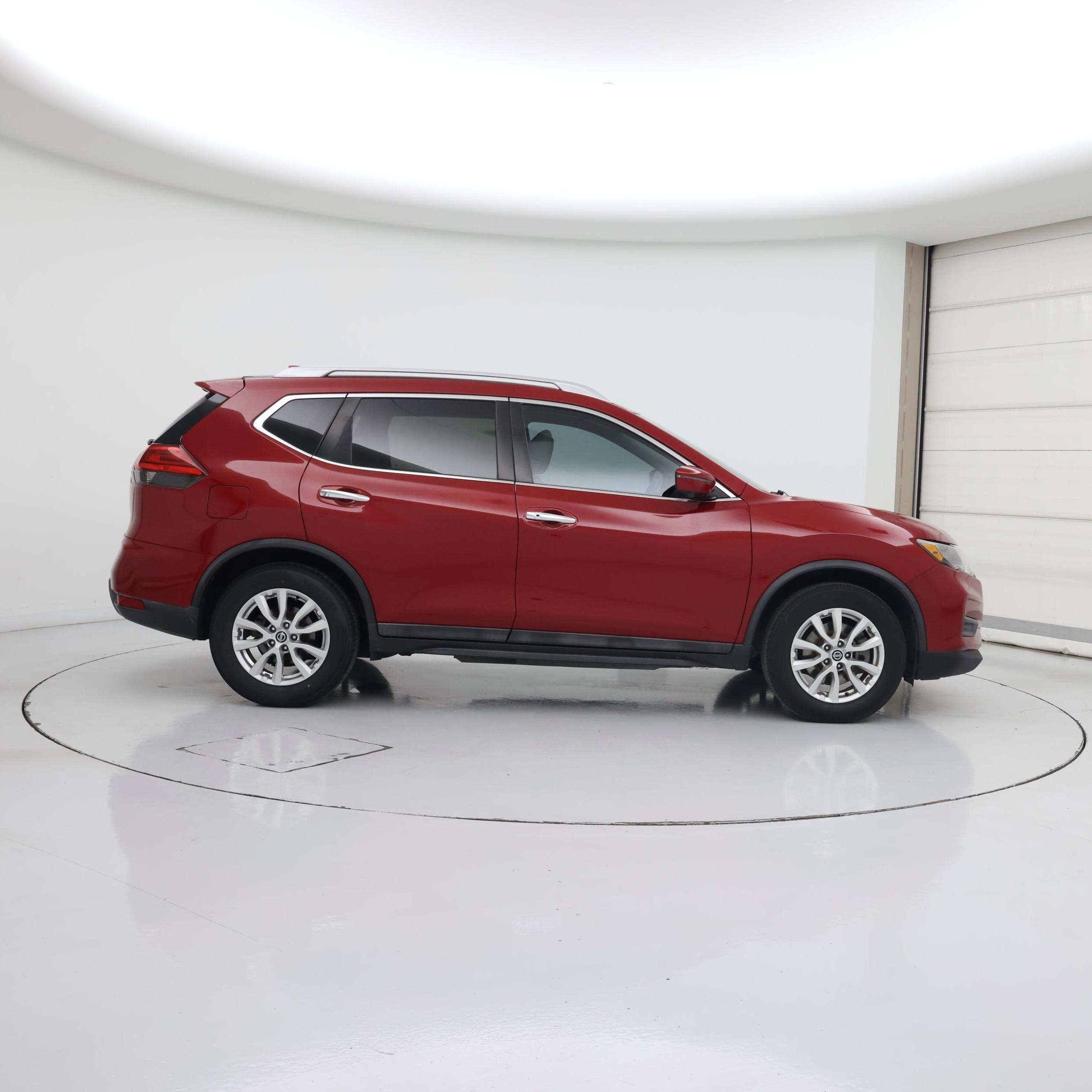 Thumbnail: 2017 Nissan Rogue - 7