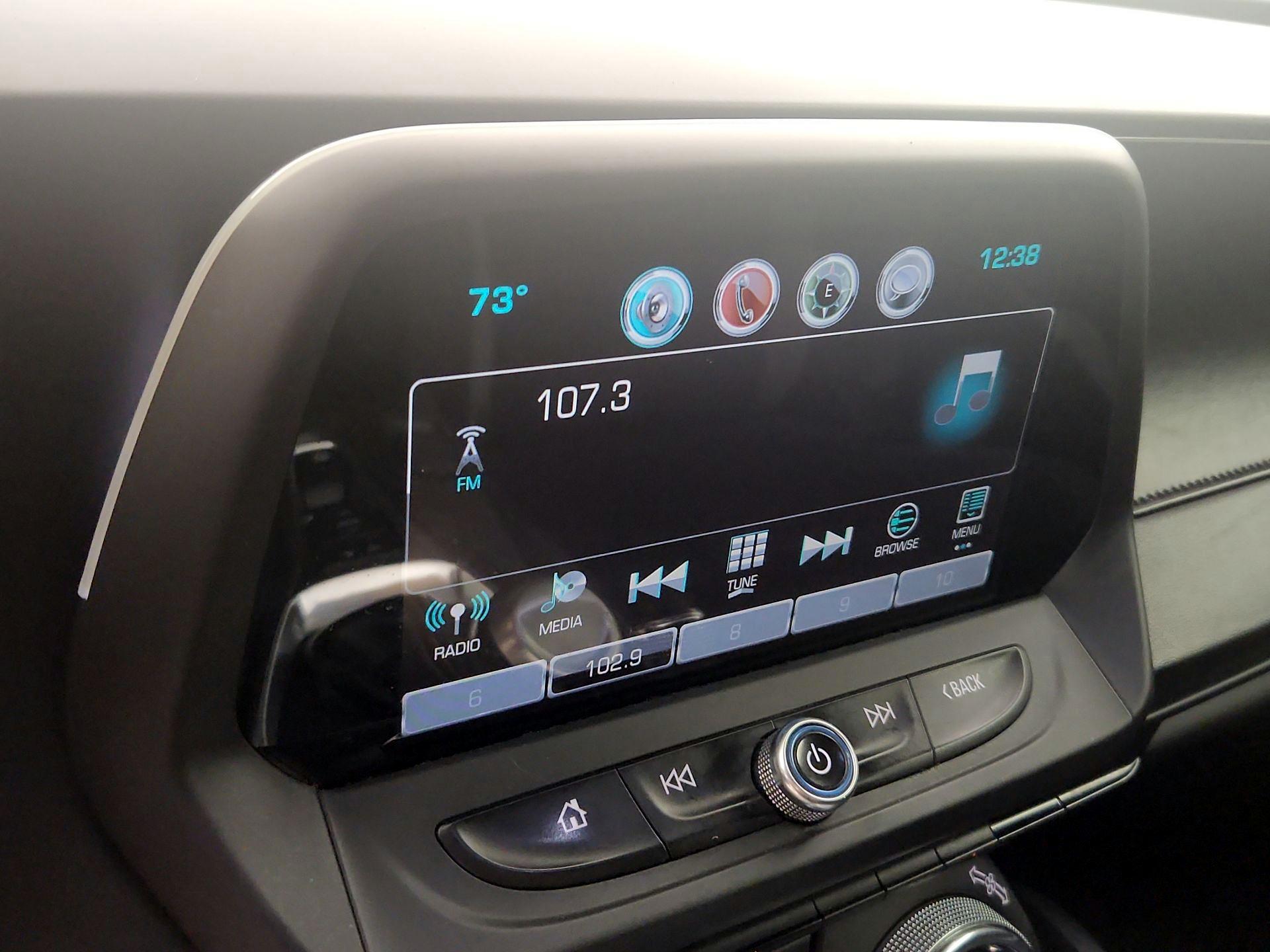 Thumbnail: 2018 Chevrolet Camaro - 15