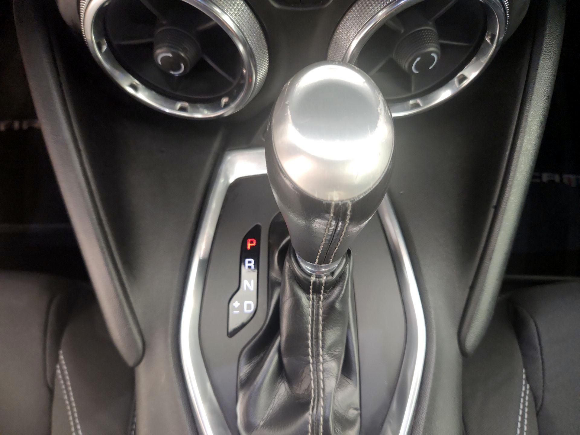 Thumbnail: 2018 Chevrolet Camaro - 17