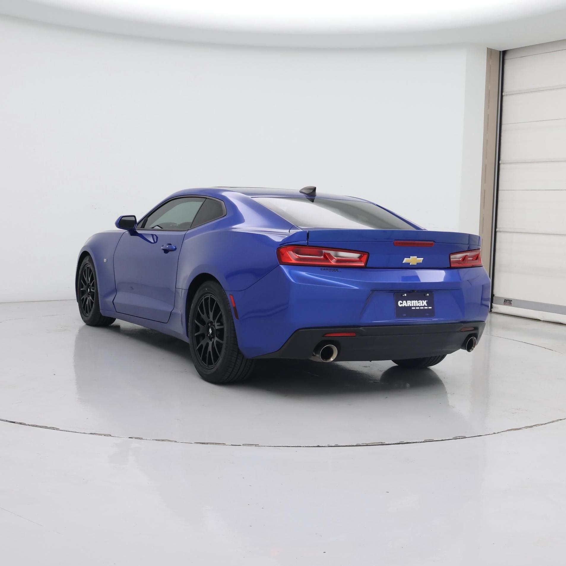 Thumbnail: 2018 Chevrolet Camaro - 2