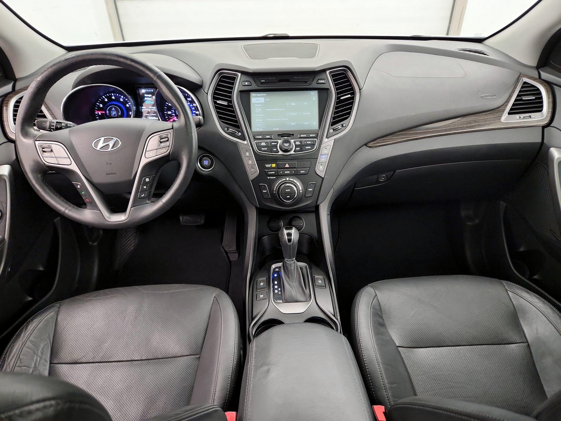 Thumbnail: 2015 Hyundai Santa Fe - 9