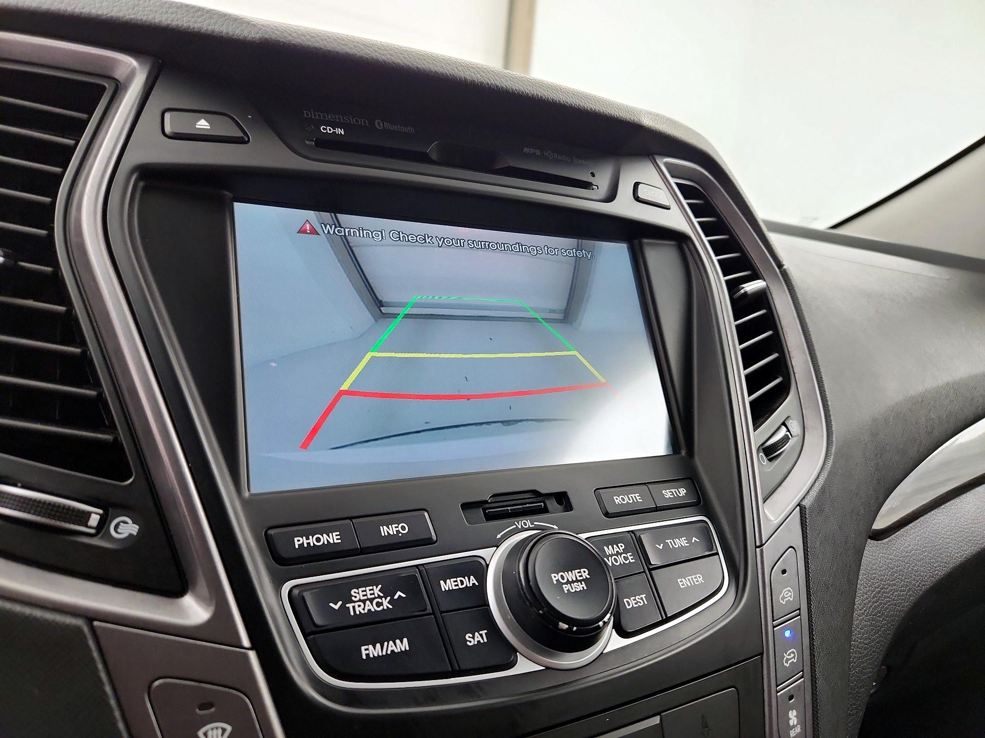 Thumbnail: 2015 Hyundai Santa Fe - 15