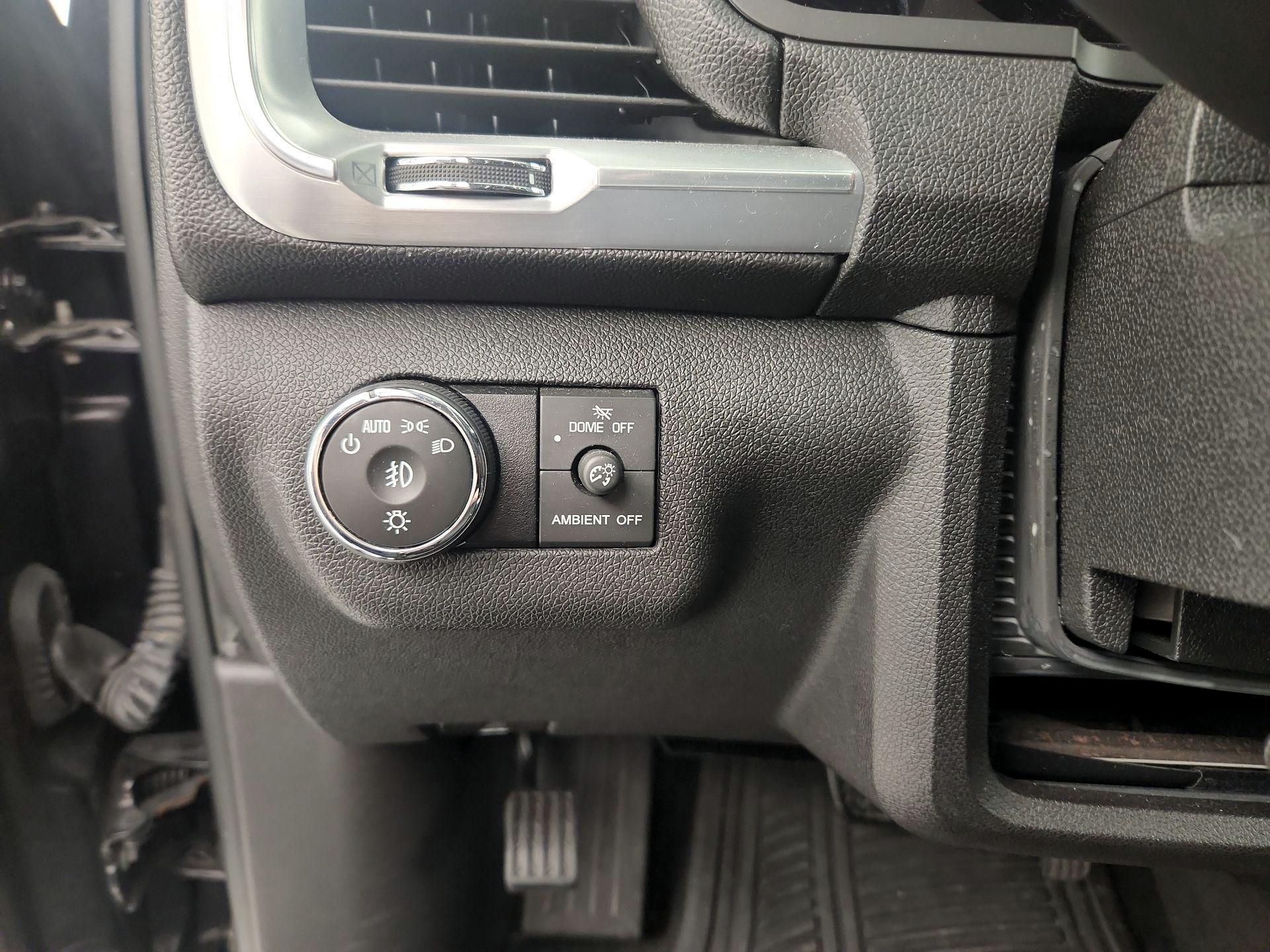 Thumbnail: 2015 GMC Acadia - 13