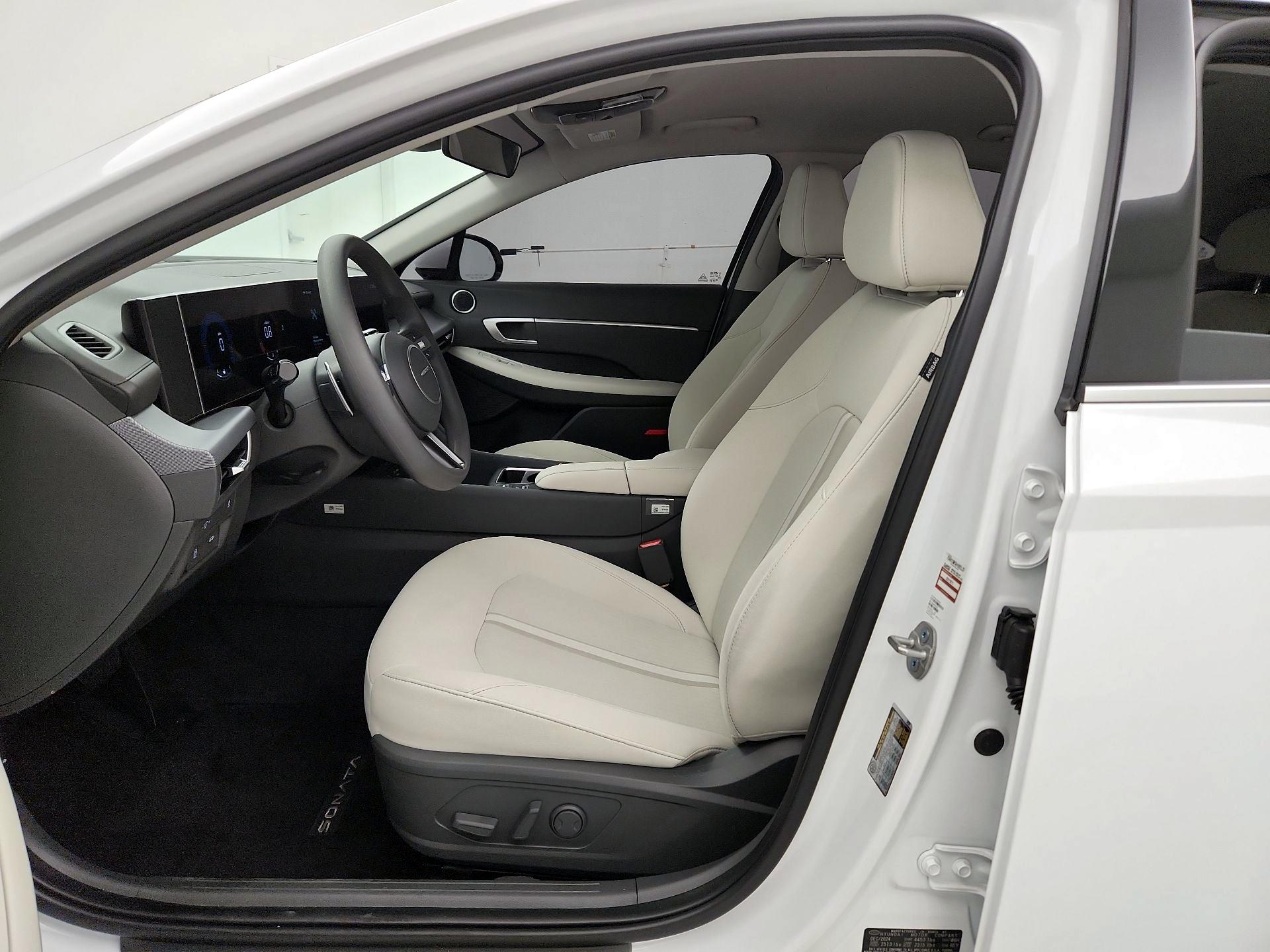 Thumbnail: 2025 Hyundai Sonata - 11