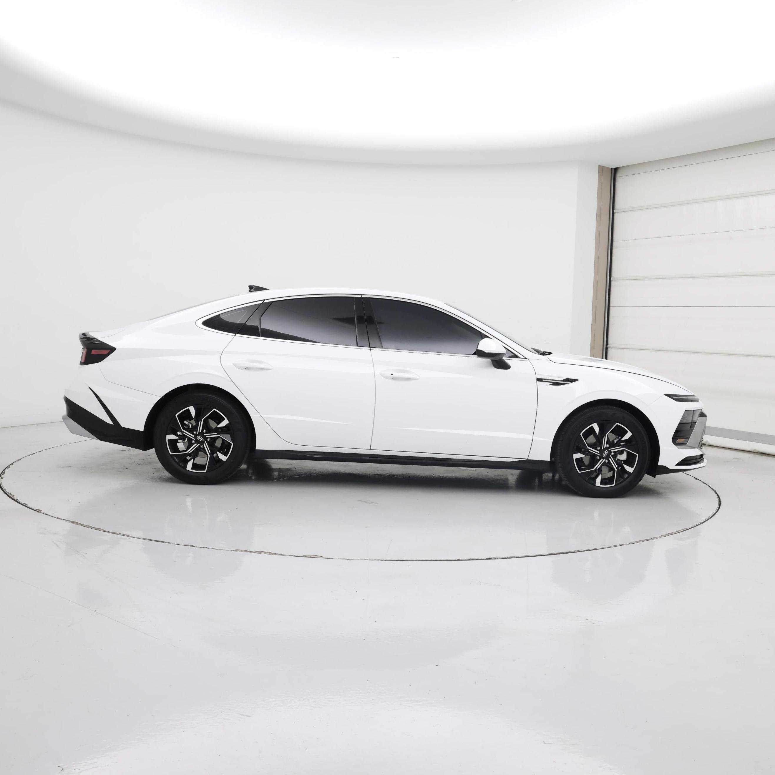 Thumbnail: 2025 Hyundai Sonata - 7