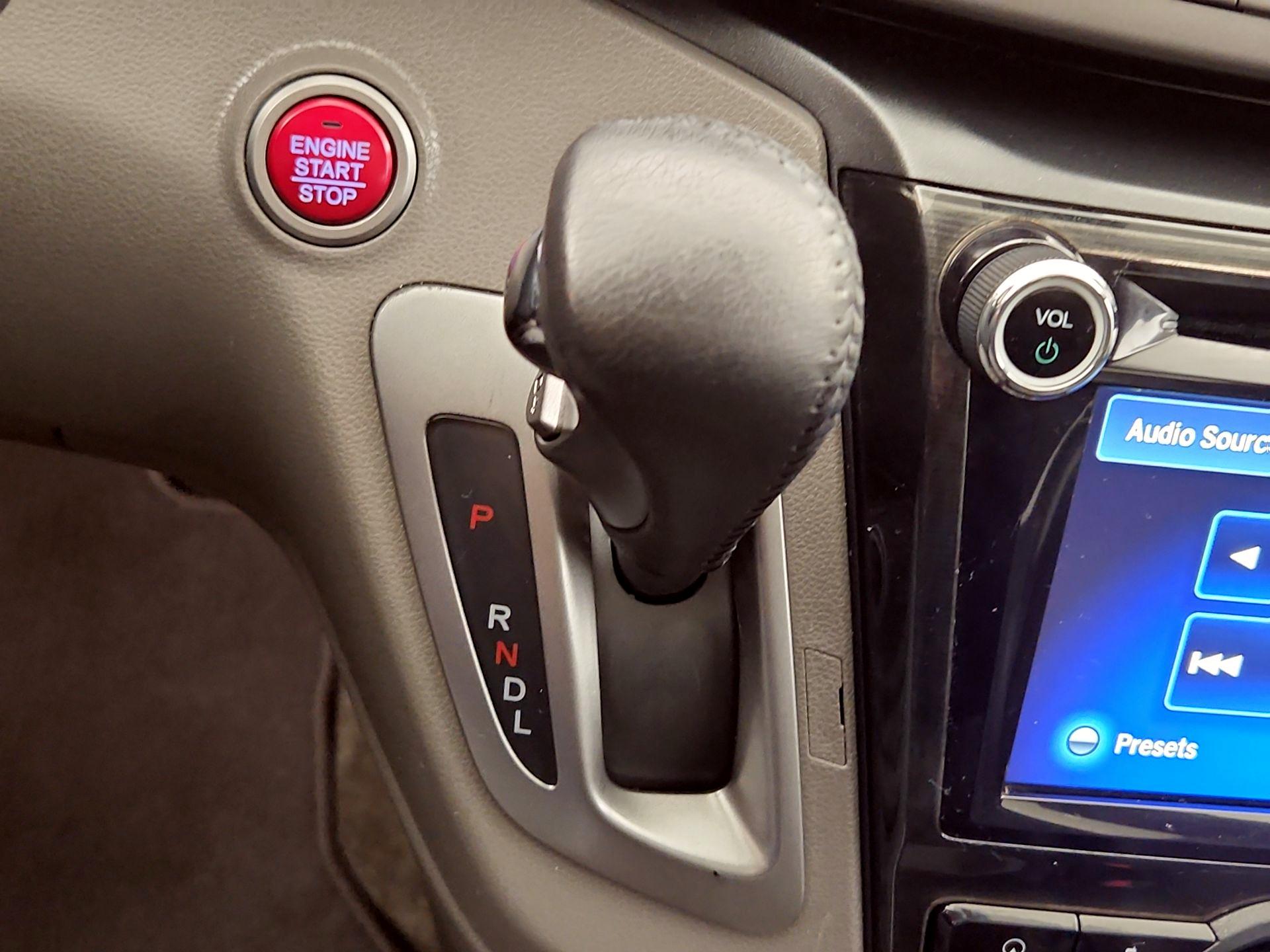 Thumbnail: 2015 Honda Odyssey - 17