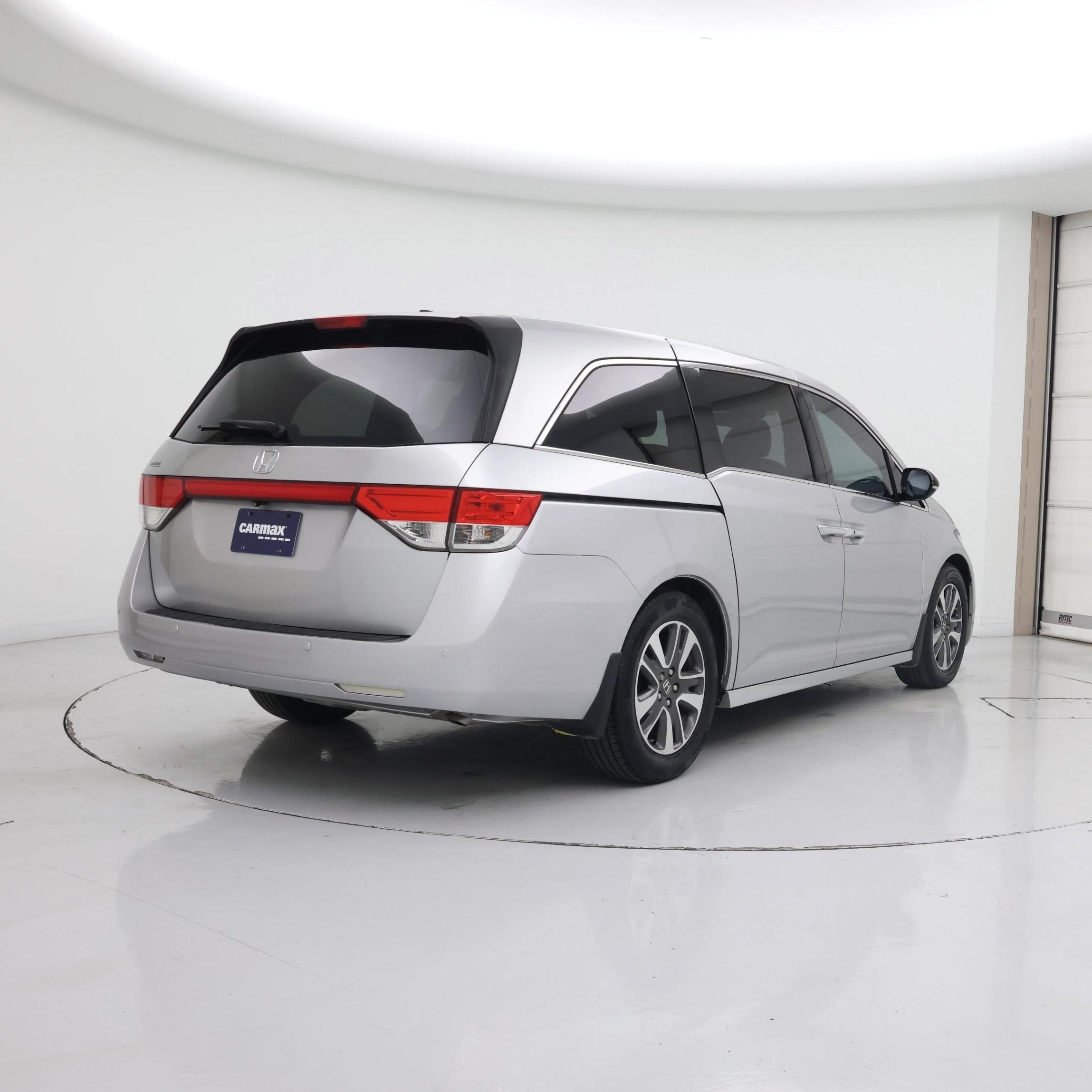 Thumbnail: 2015 Honda Odyssey - 8