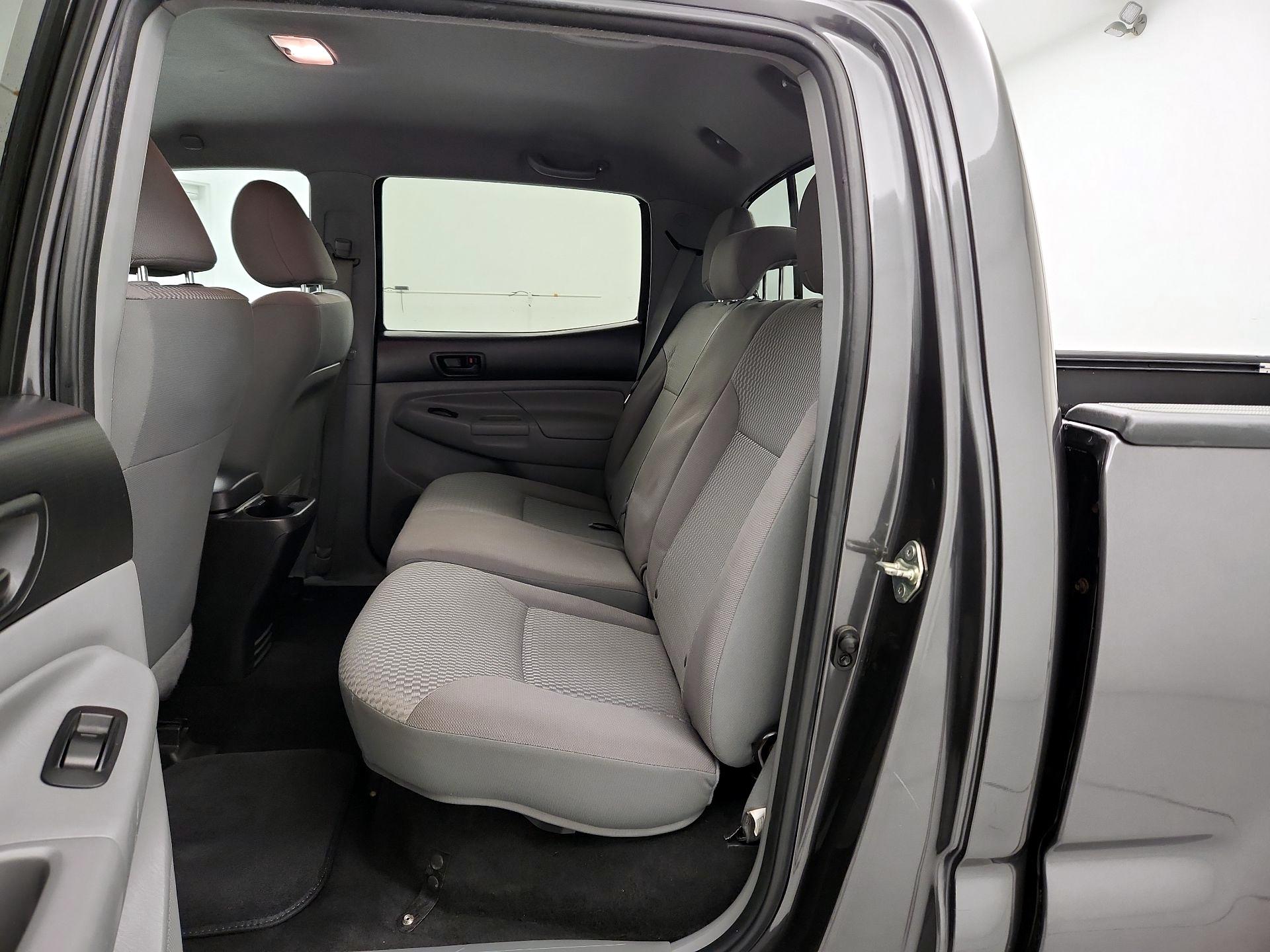 Thumbnail: 2014 Toyota Tacoma - 19