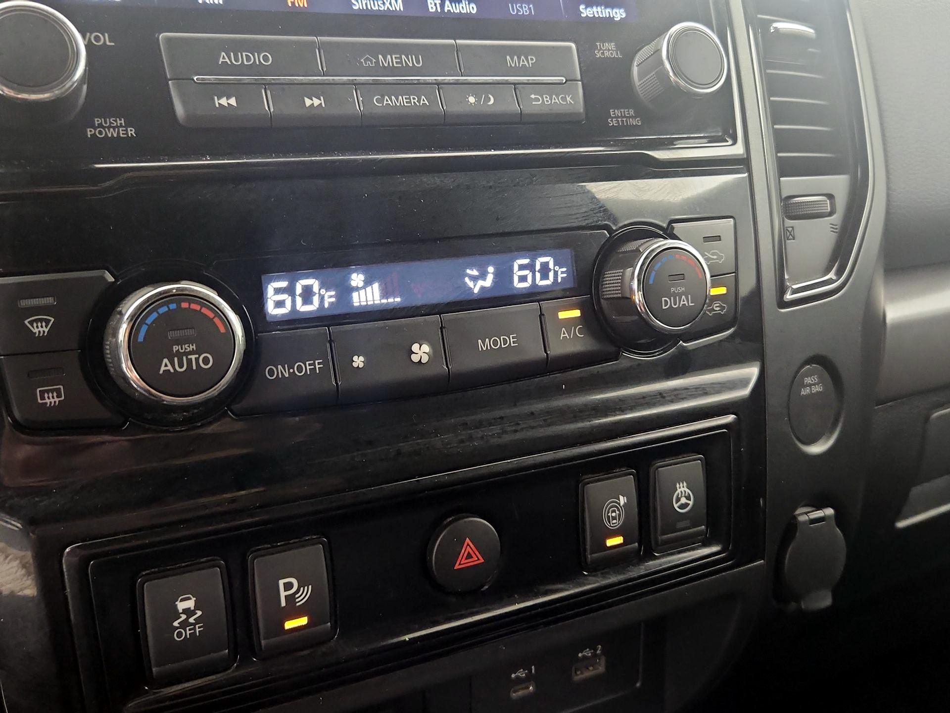 Thumbnail: 2021 Nissan Titan - 17