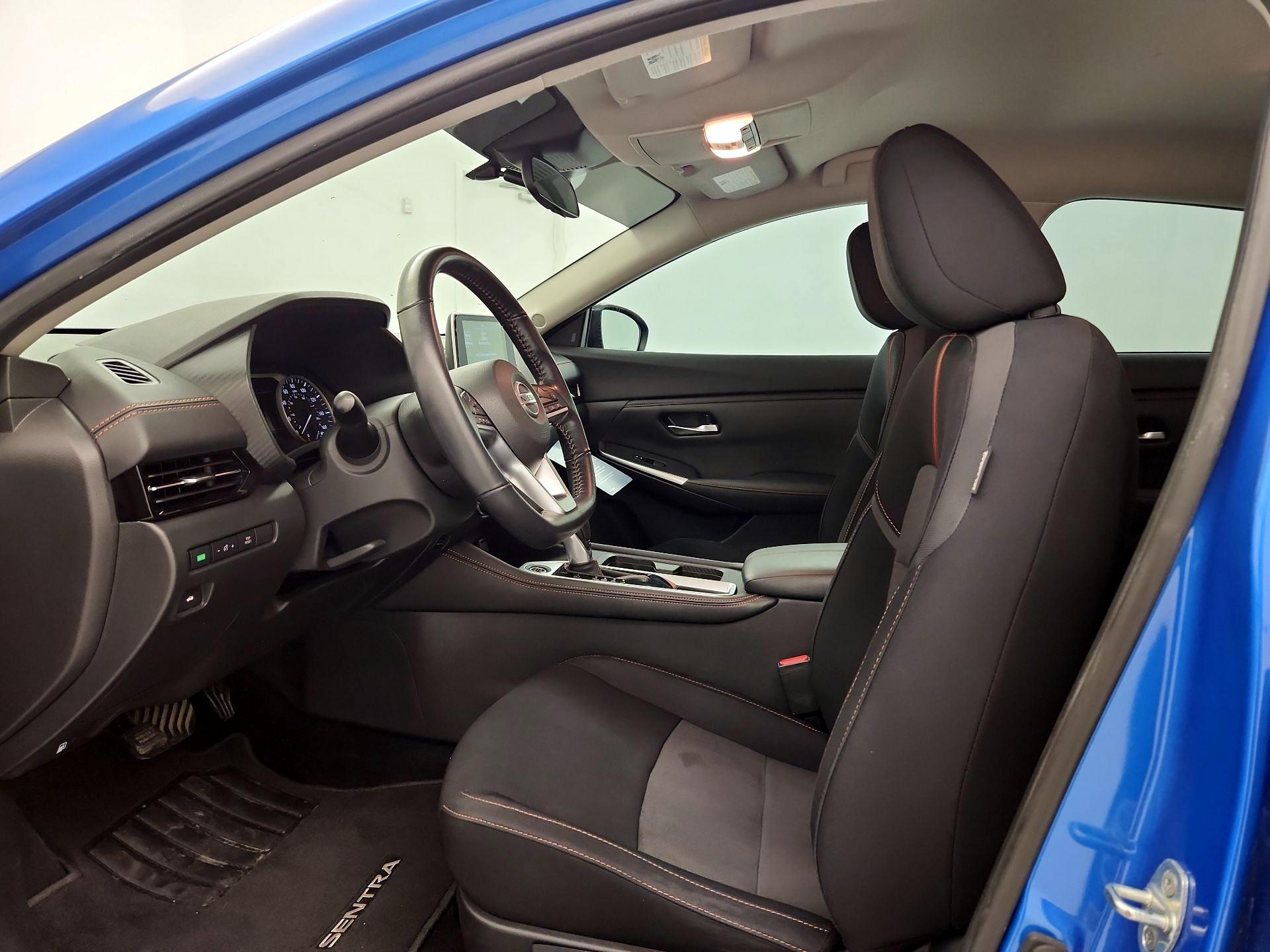 Thumbnail: 2021 Nissan Sentra - 11