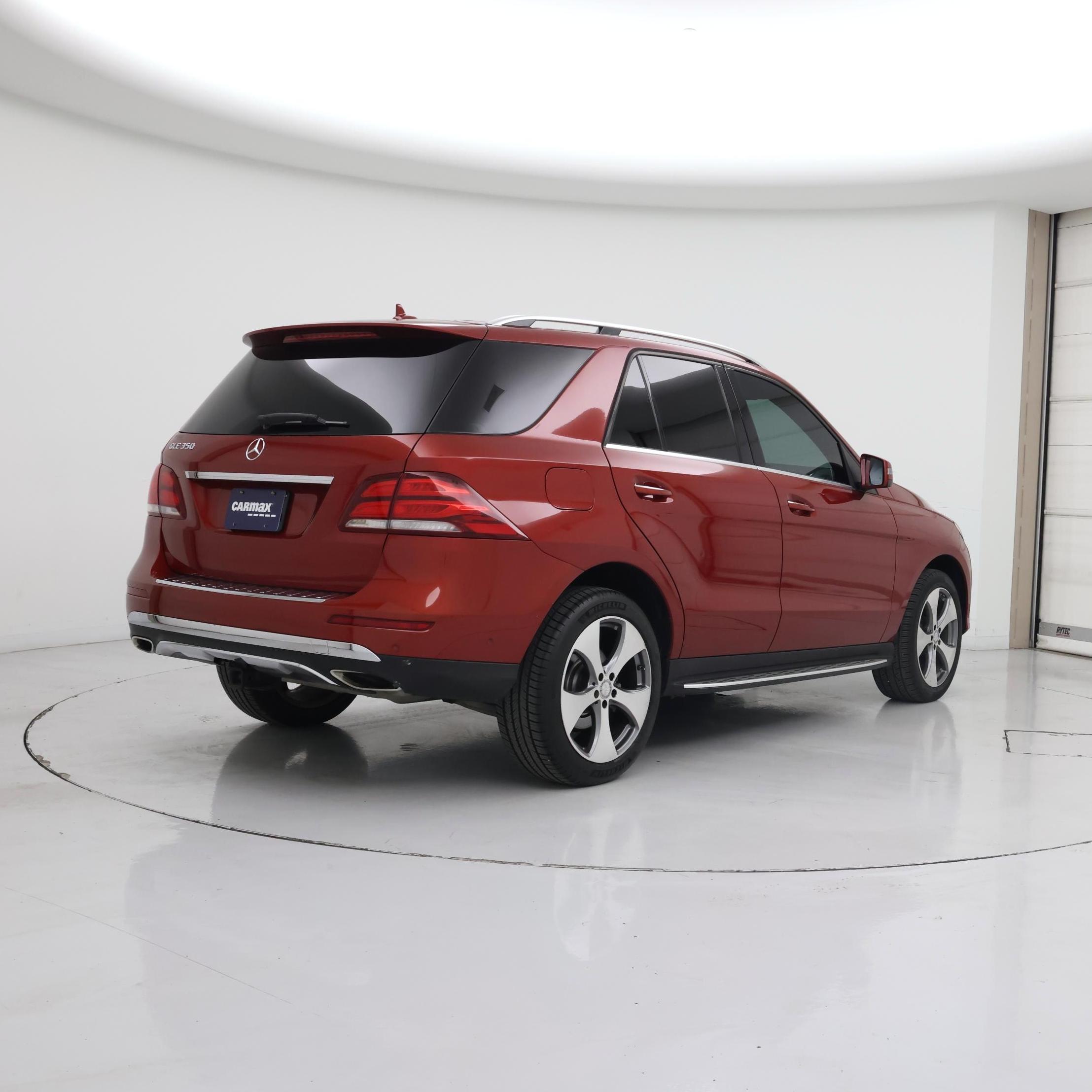 Thumbnail: 2016 Mercedes-Benz GLE - 8