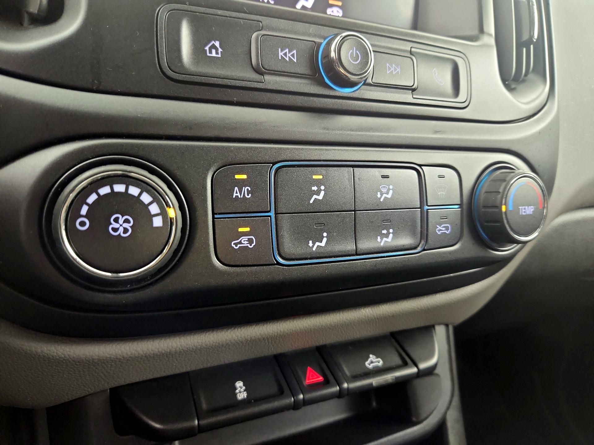 Thumbnail: 2021 Chevrolet Colorado - 16