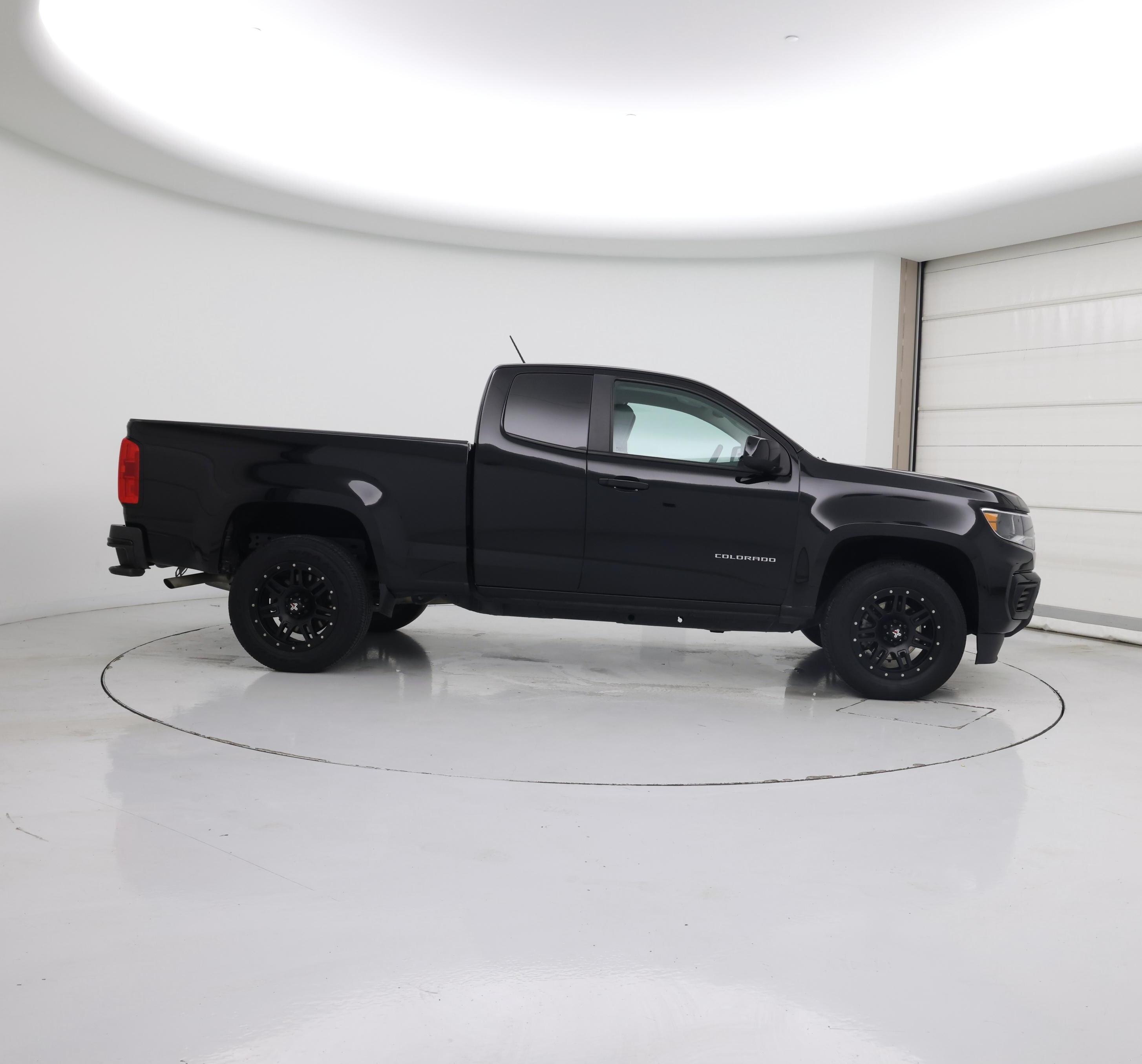 Thumbnail: 2021 Chevrolet Colorado - 7