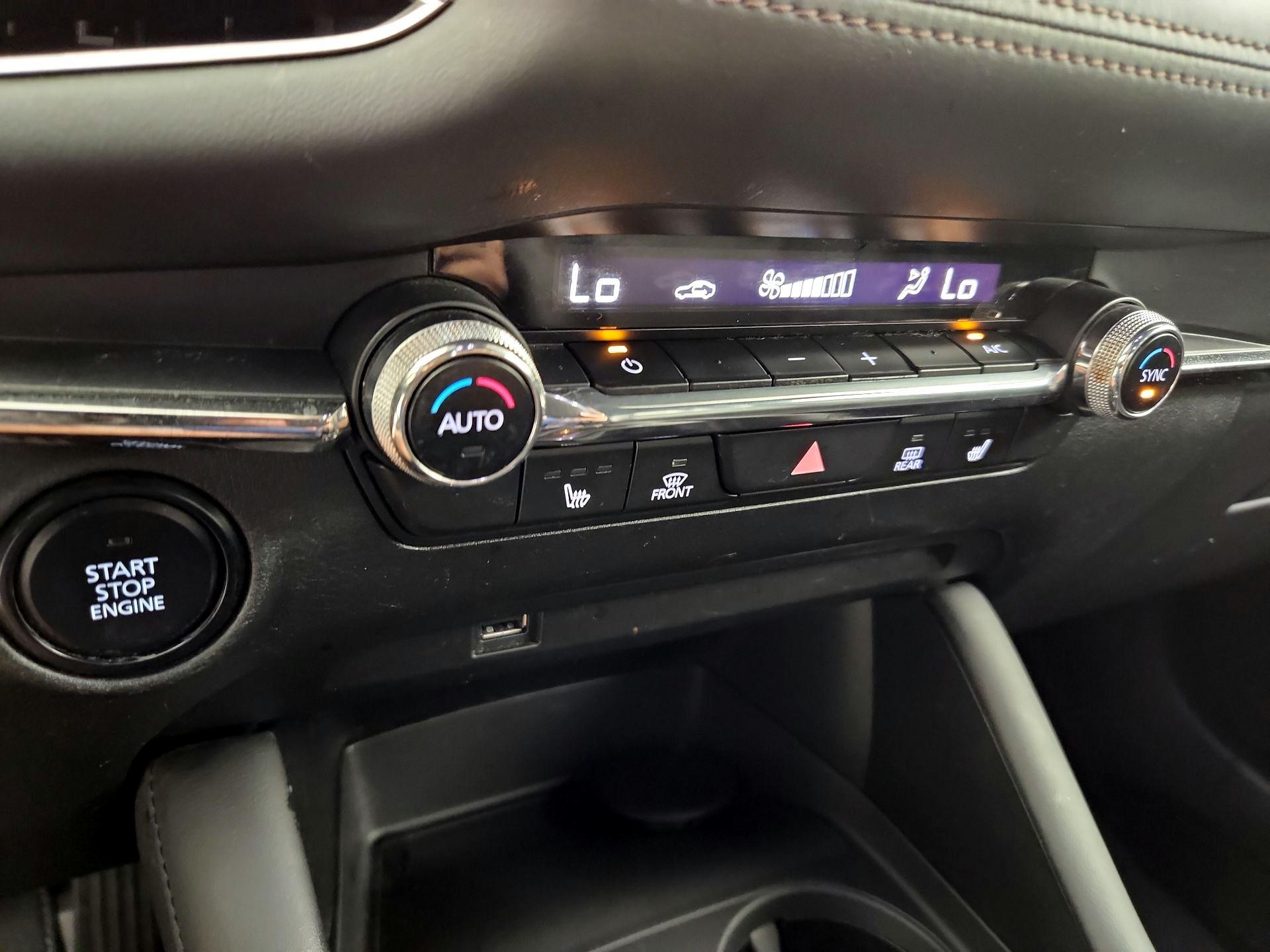 Thumbnail: 2020 Mazda Mazda3 - 16