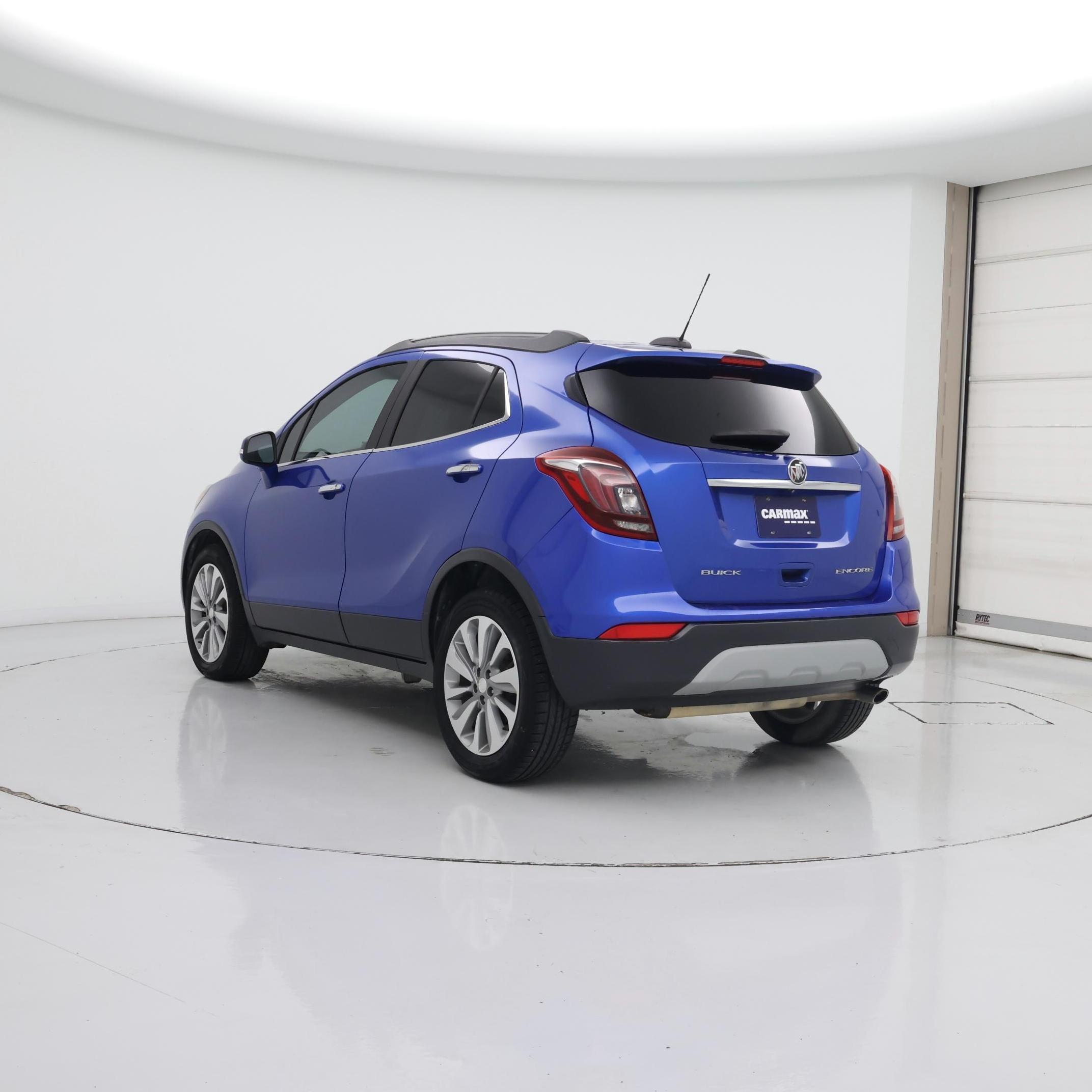 Thumbnail: 2018 Buick Encore - 2