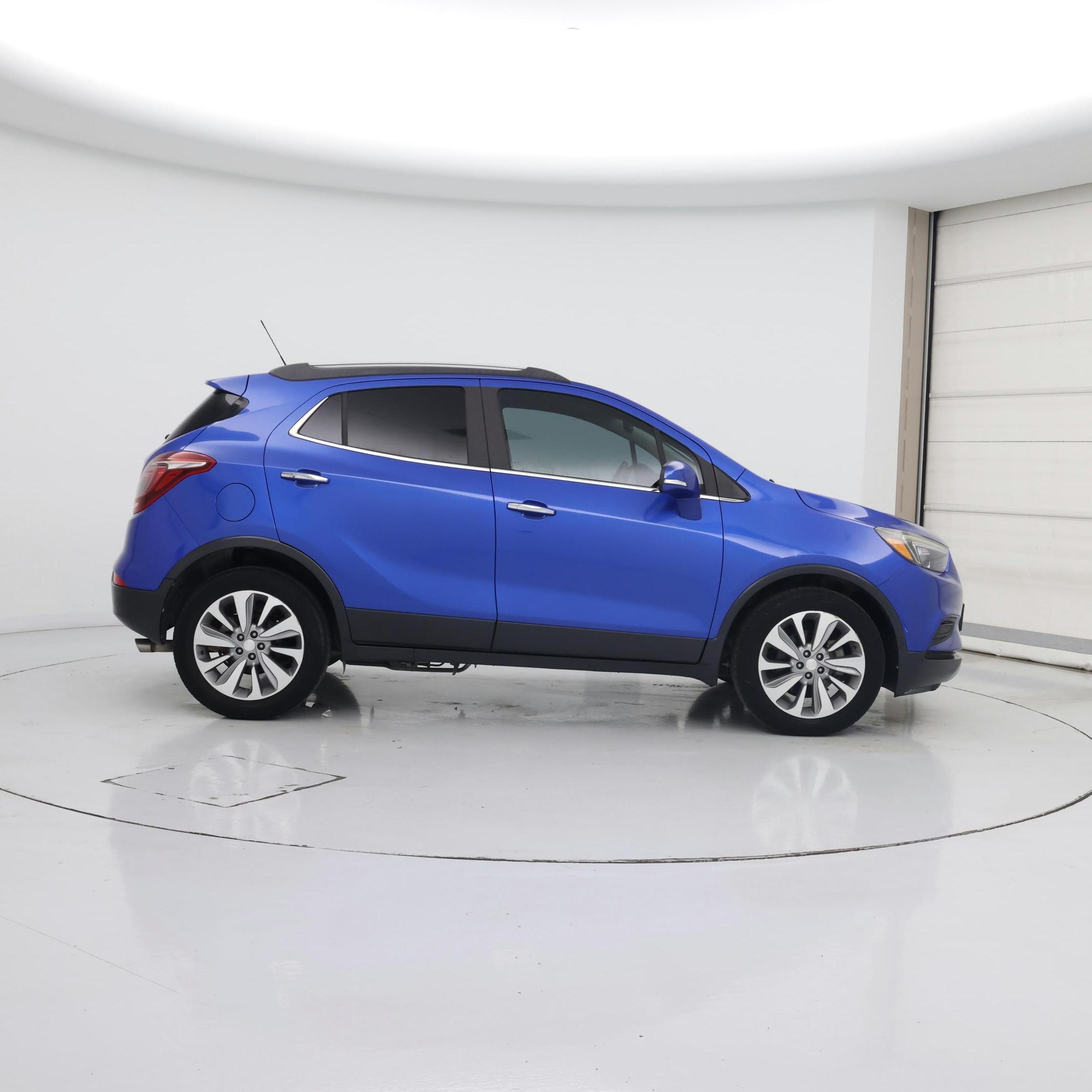 Thumbnail: 2018 Buick Encore - 7