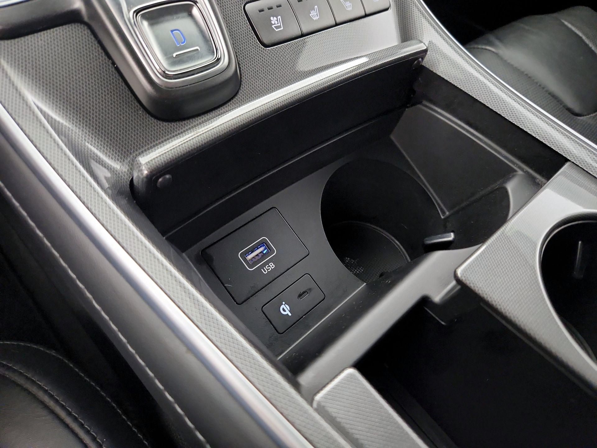 Thumbnail: 2022 Hyundai Santa Fe - 19