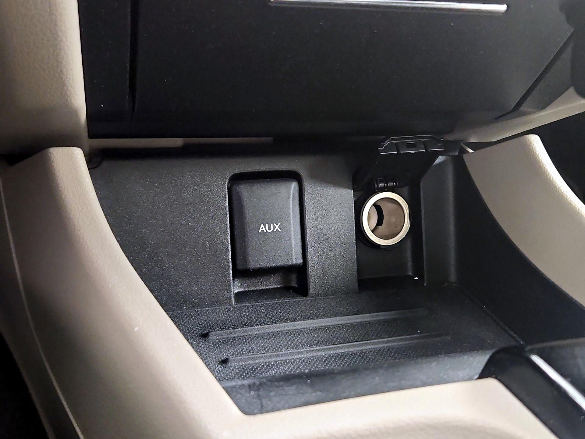 Thumbnail: 2014 Honda Civic - 18