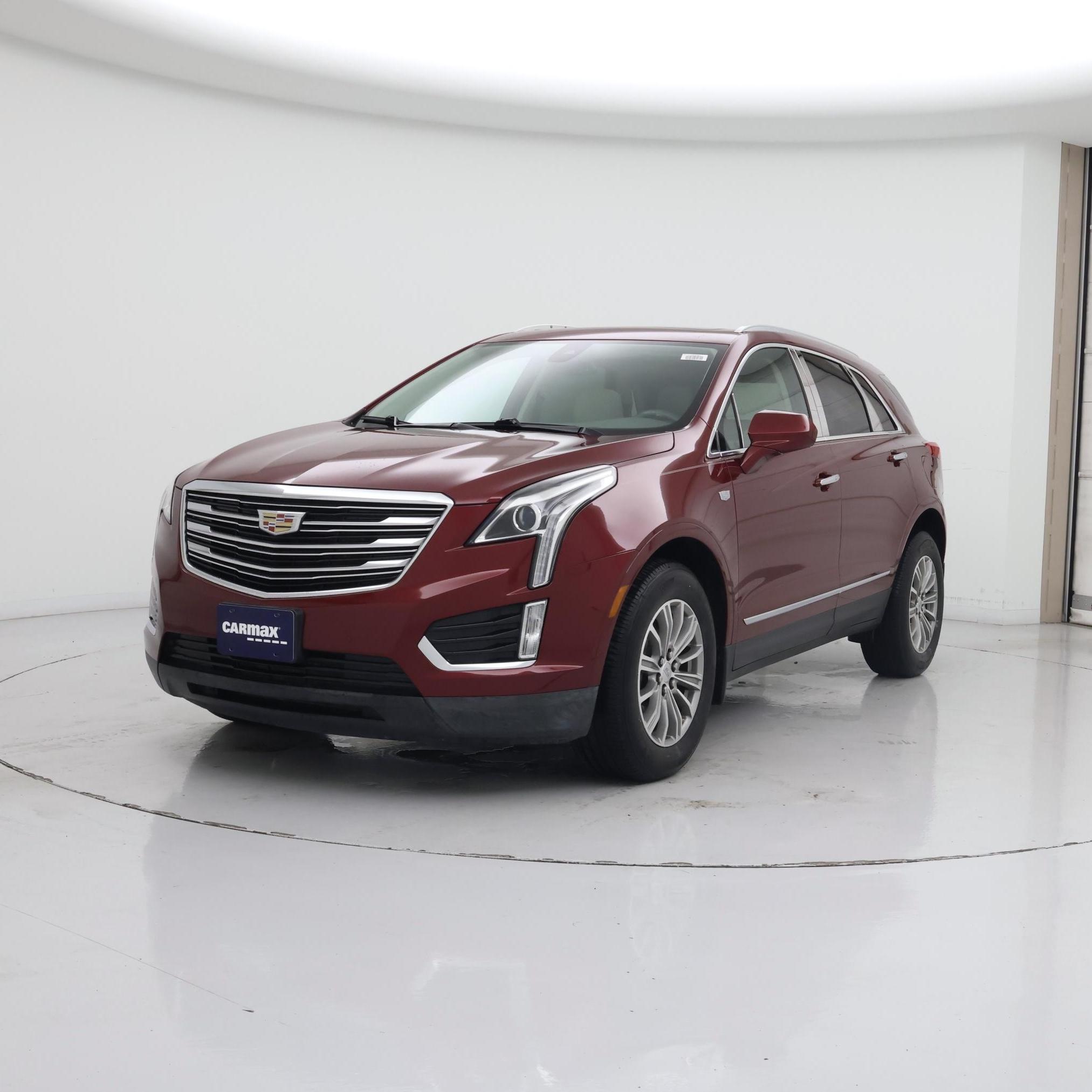 Thumbnail: 2017 Cadillac XT5 - 4