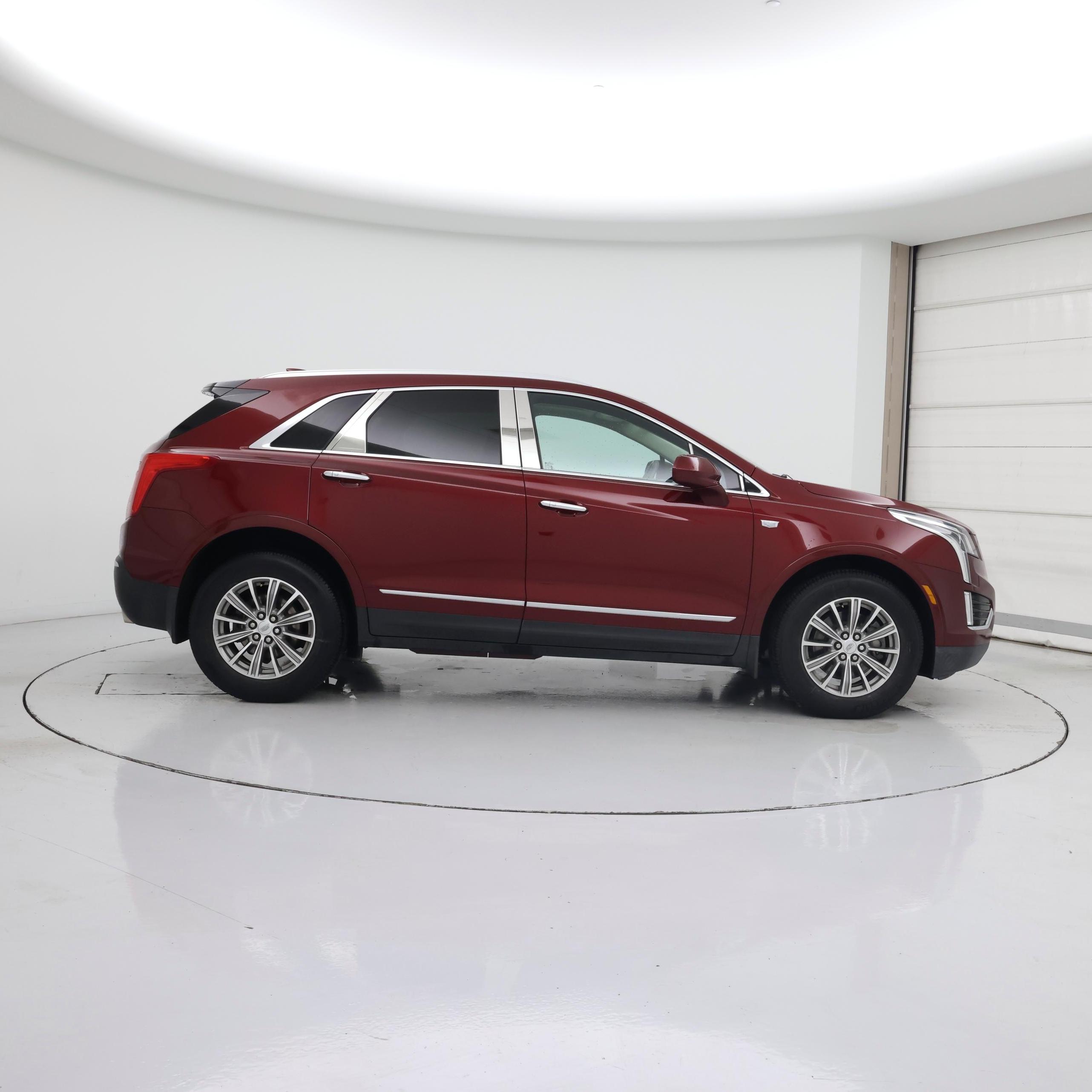 Thumbnail: 2017 Cadillac XT5 - 7