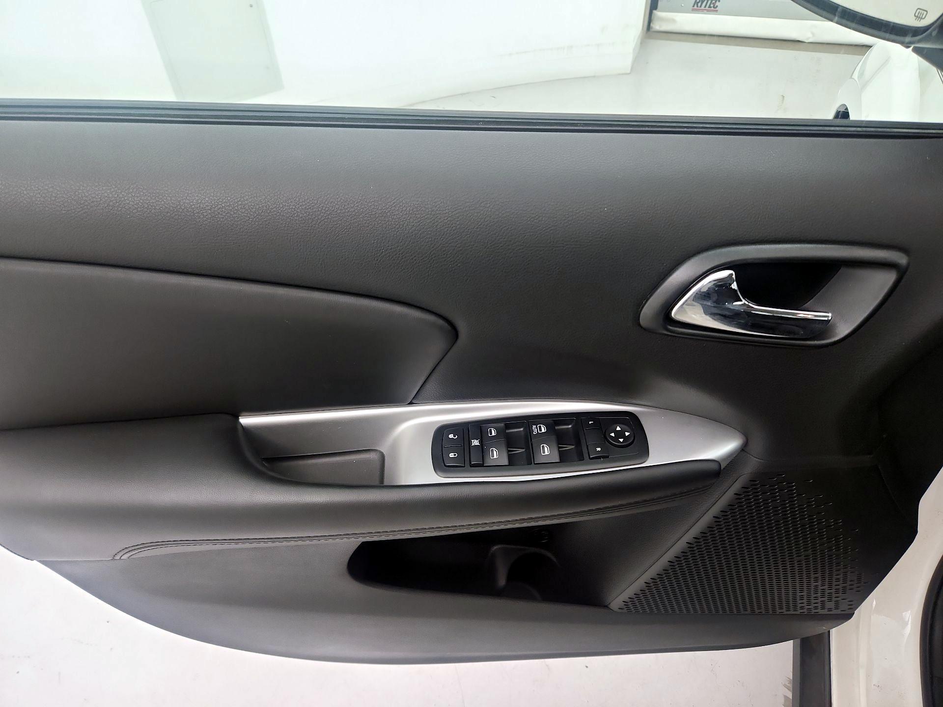 Thumbnail: 2015 Dodge Journey - 12