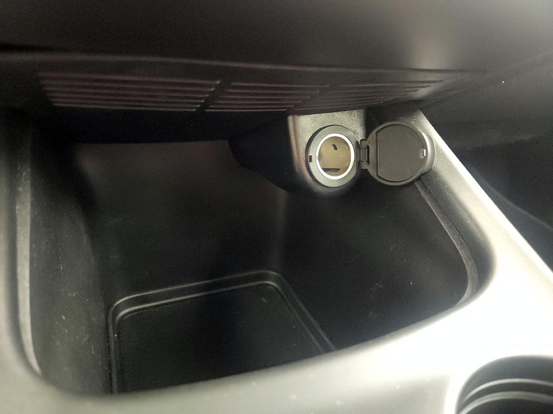 Thumbnail: 2015 Dodge Journey - 17