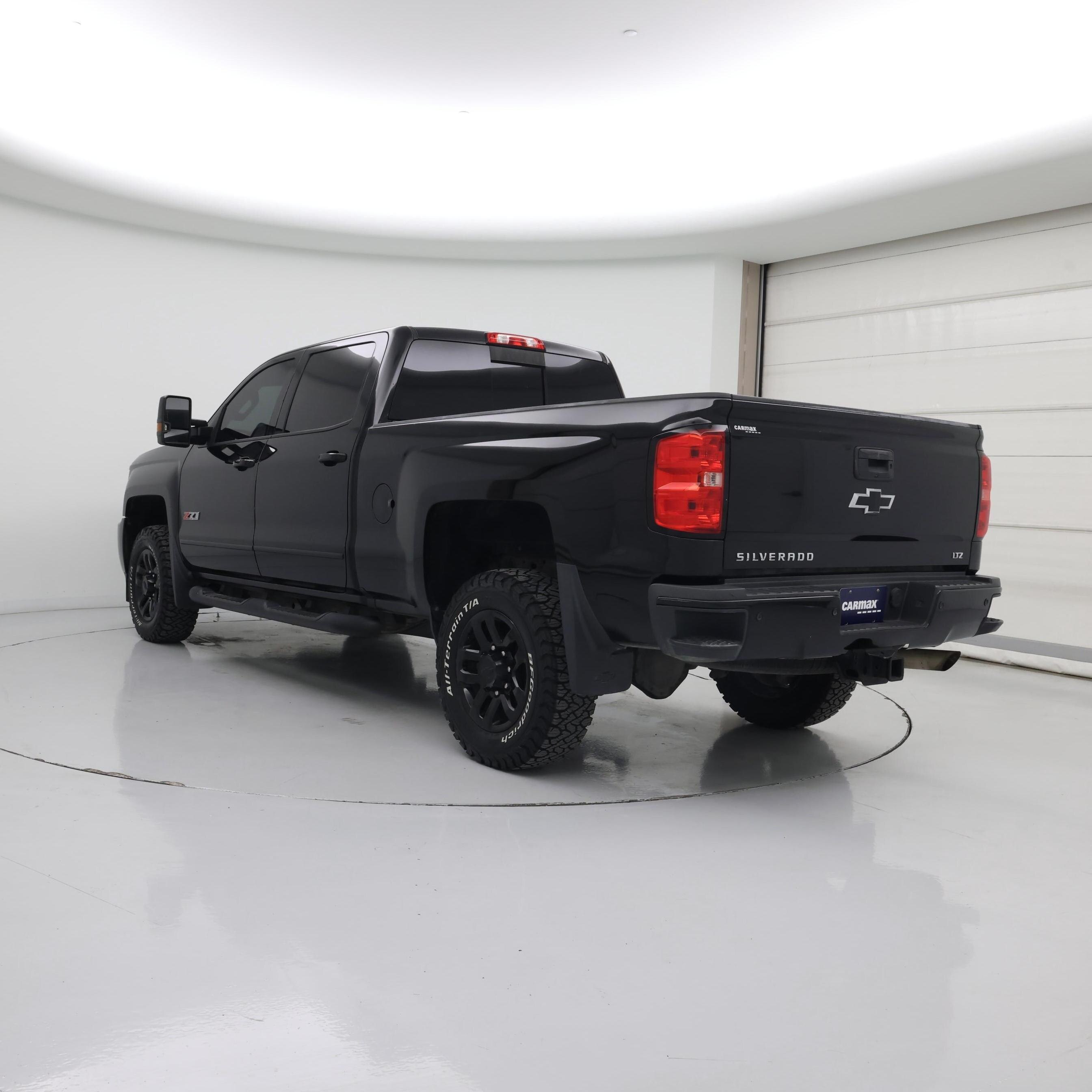 Thumbnail: 2017 Chevrolet Silverado 2500 - 2