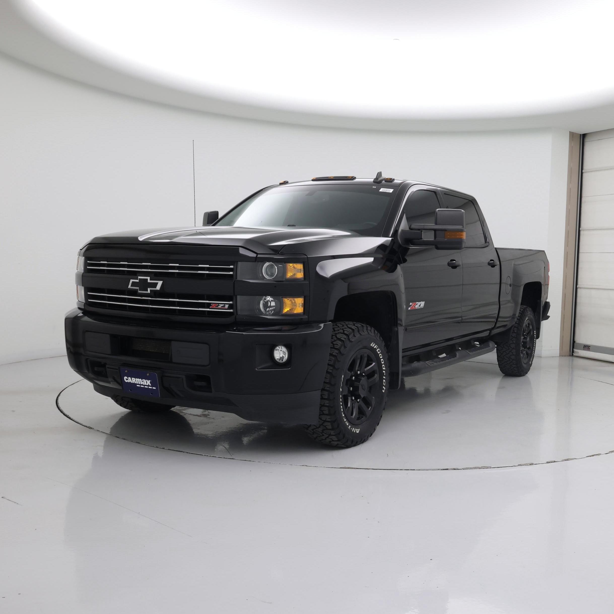Thumbnail: 2017 Chevrolet Silverado 2500 - 4