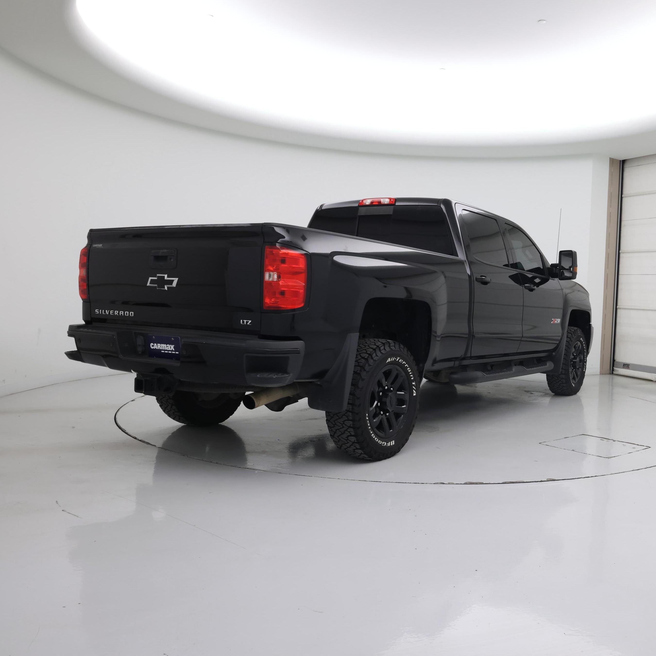 Thumbnail: 2017 Chevrolet Silverado 2500 - 8