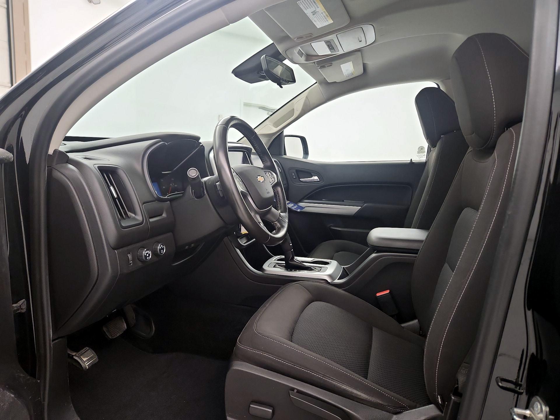 Thumbnail: 2016 Chevrolet Colorado - 11