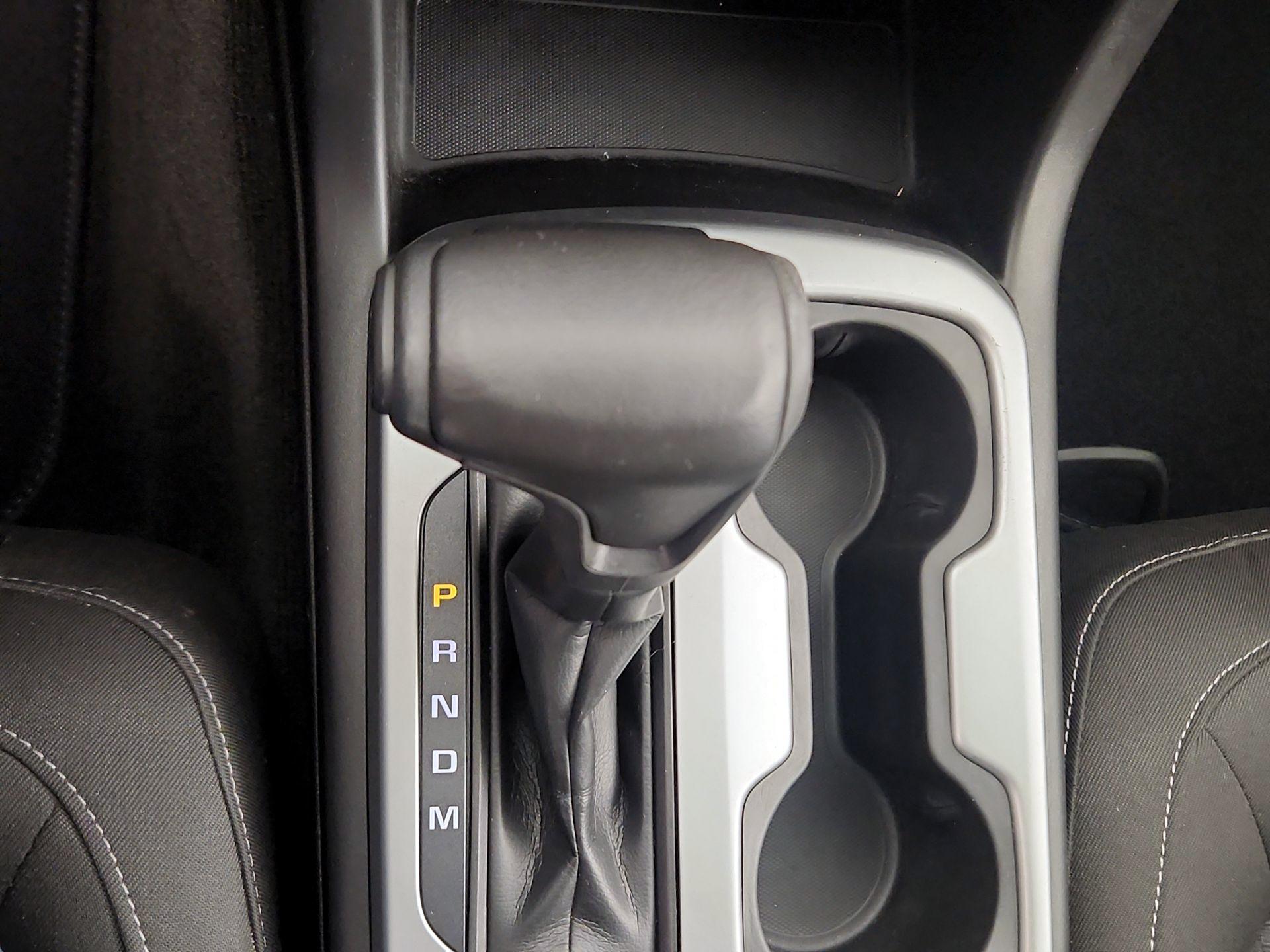 Thumbnail: 2016 Chevrolet Colorado - 17